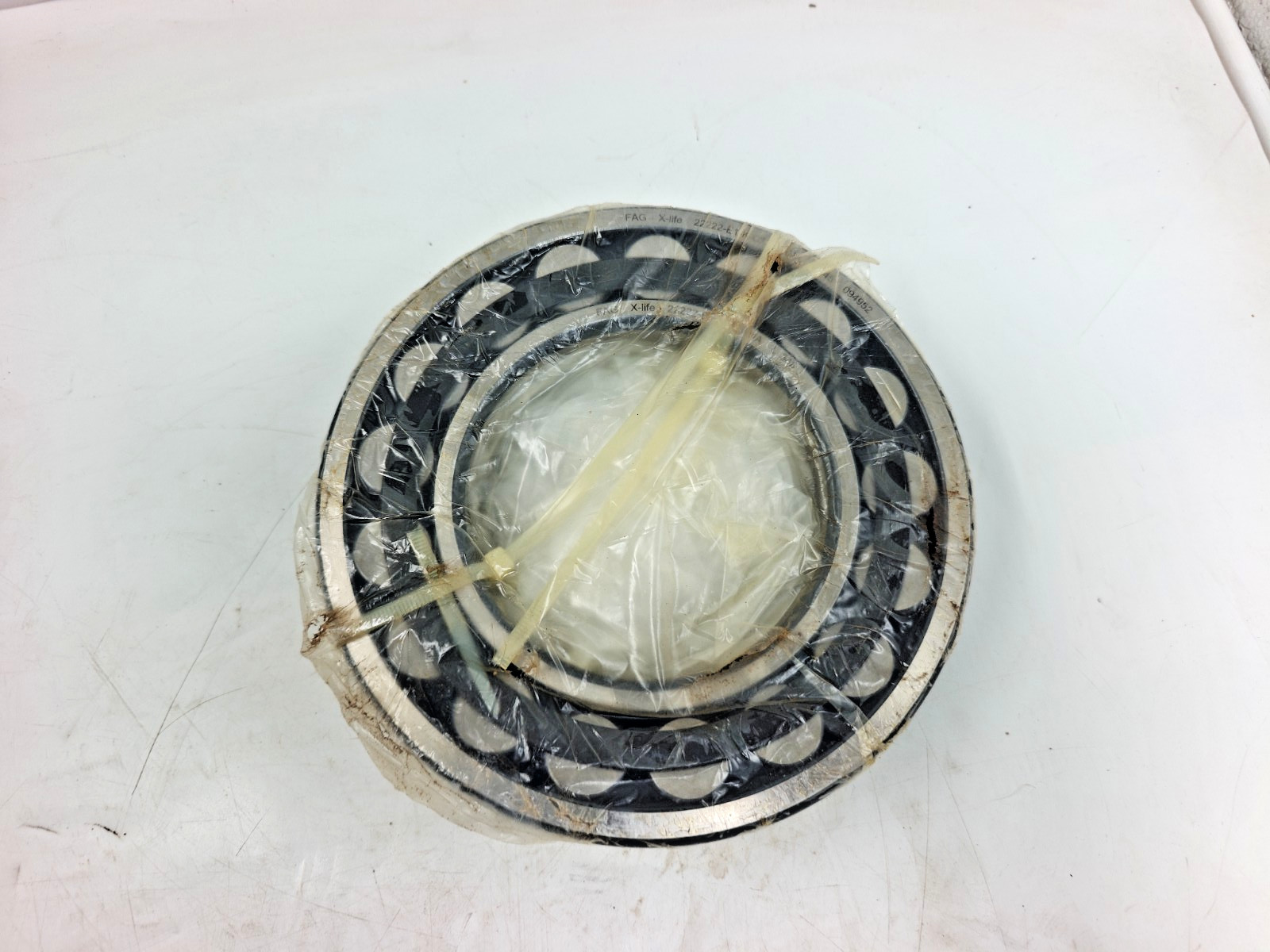 22222-E1-K-C3 FAG X-Life Spherical Roller Bearing FAG 22222 E1 K C3 Tapered Bore