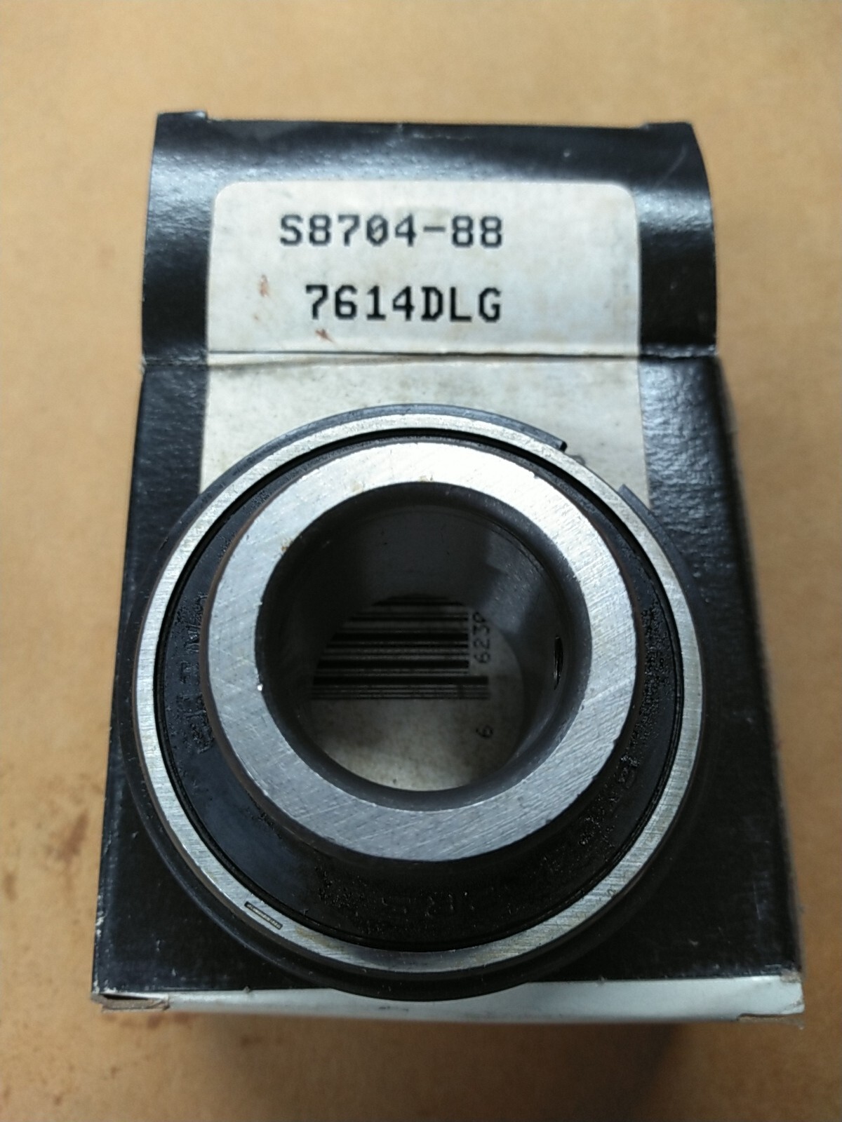 The General S8704-88 Setscrew-Locking Ball Bearings 7/8″ Bore 2″ OD