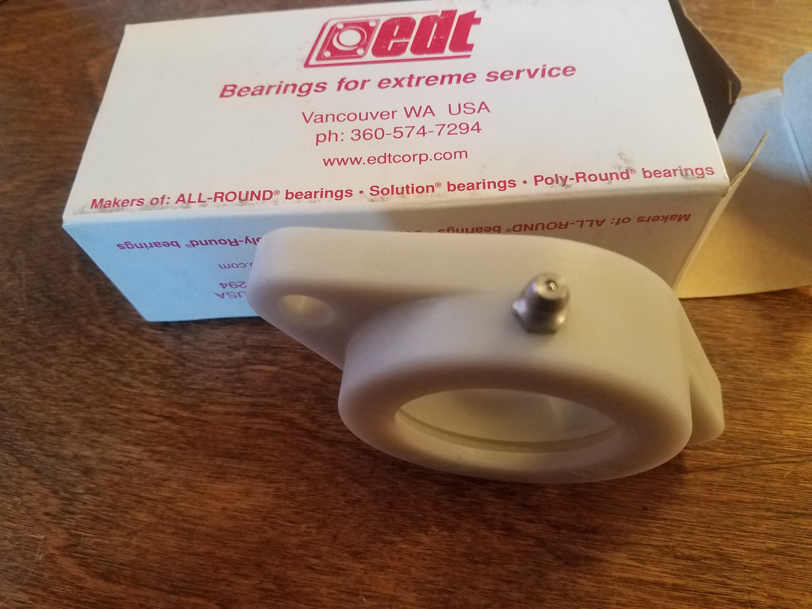 NIB, EDT 2GB Polymer 2 Bolt Flange Bearing Housing