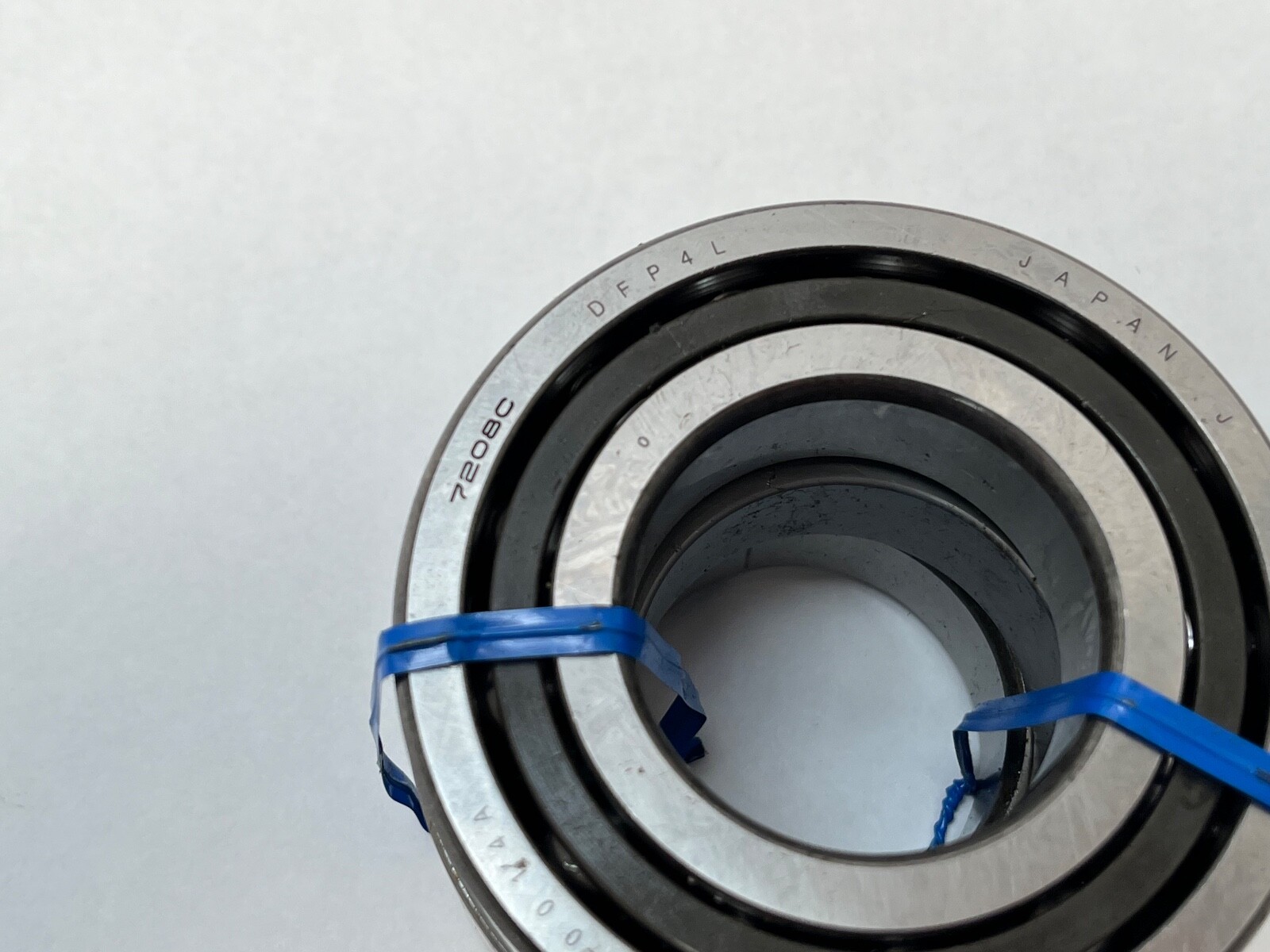 NSK 7208CTYDFP4L Bearing 40x80x18 mm 7208C 7208-C-TY-DF-P4L ABEC7 Japan 2 Pcs