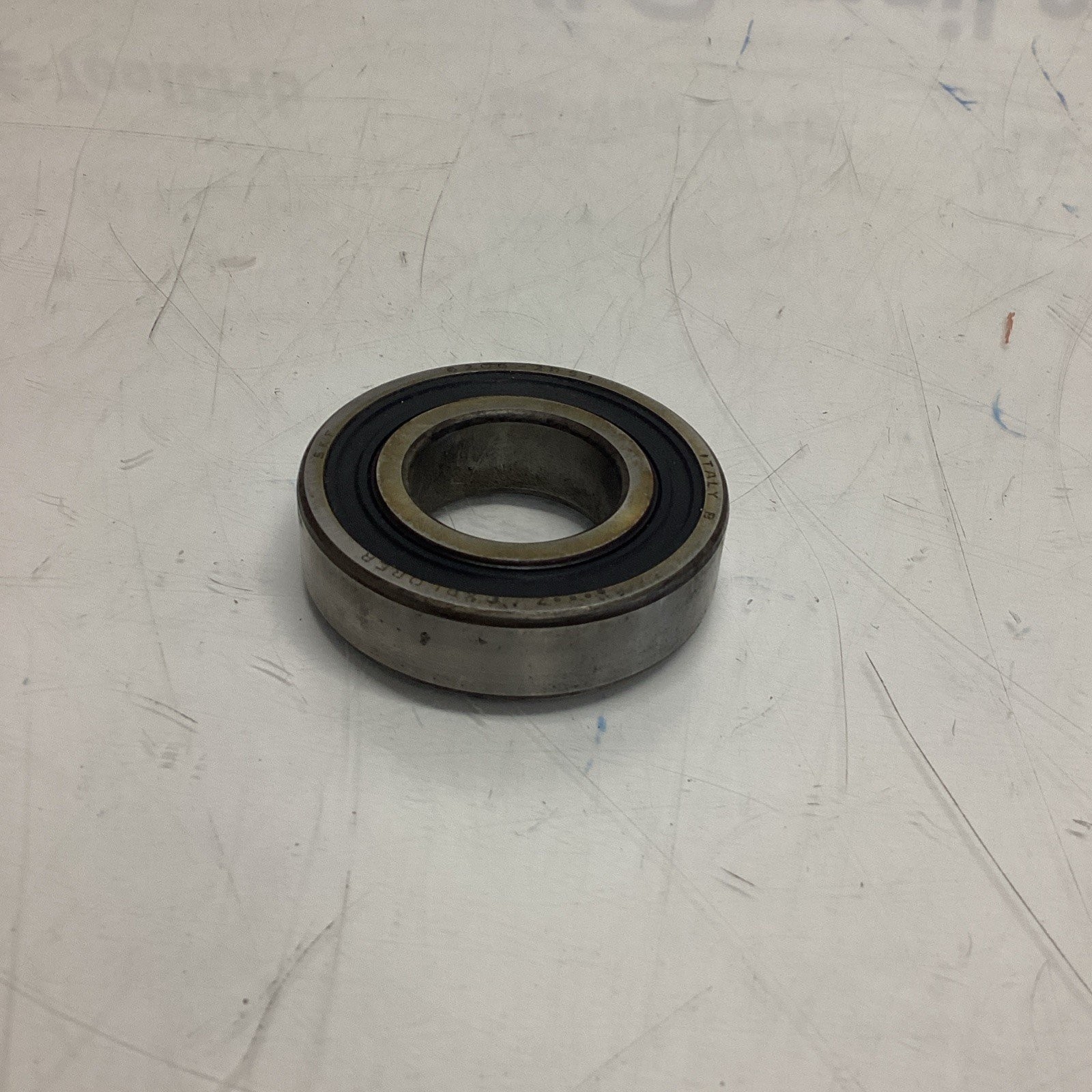 SKF Explorer BEARING 6206-2RS1 Q-201