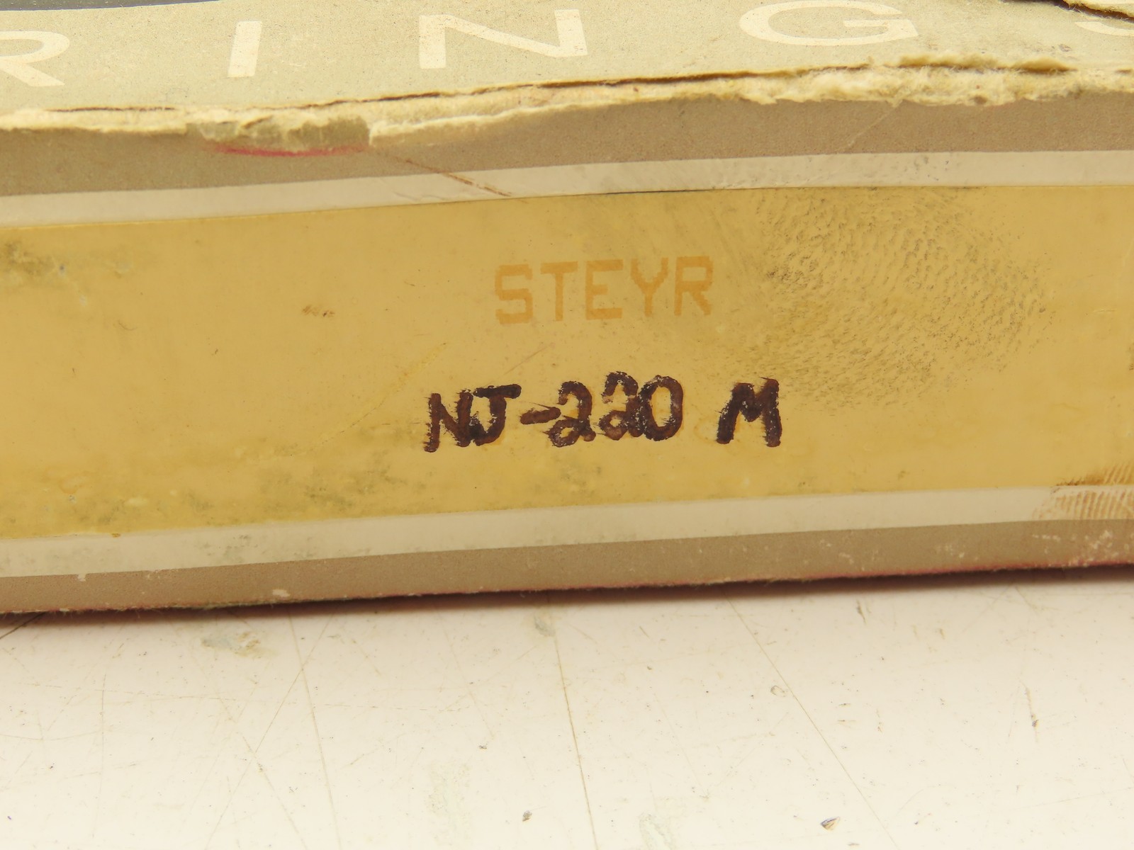 Steyr Consolidated NJ-220 M Cylindrical Roller Bearing 100 mm ID 180 mm OD