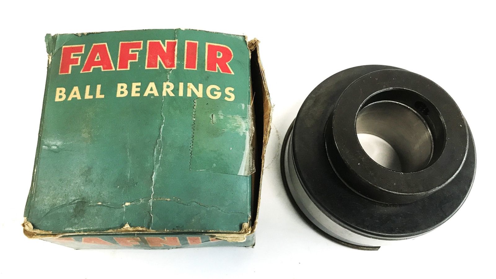 Fafnir 2-1/4 inch Insert Ball Bearing with Collar MUOA-2-1/4 NOS