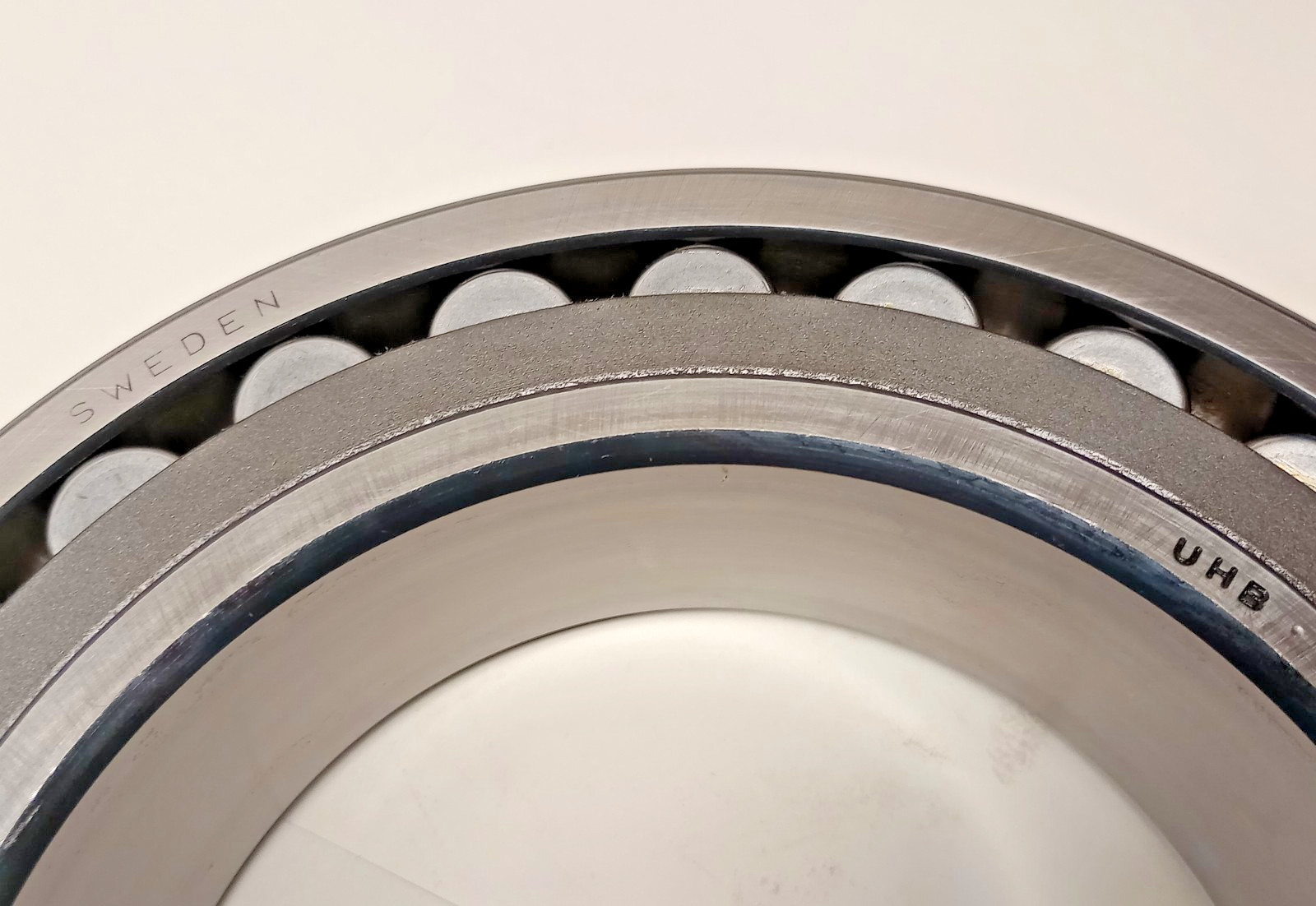 SKF 23026-C Spherical Roller Bearing 130x200x52mm ref#’s 23026C / 23026-CC-W33
