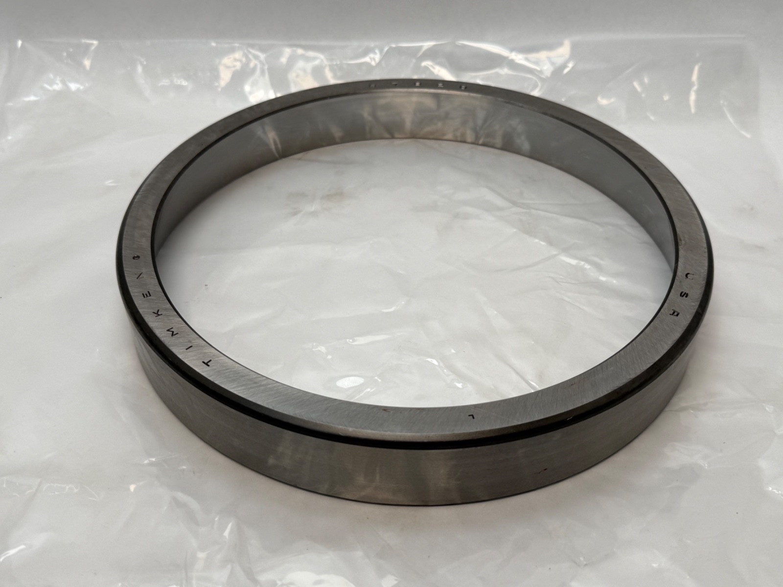 Timken 67820 Taper Roller Bearing Cup 10-1/2″ OD 1-1/2″ W