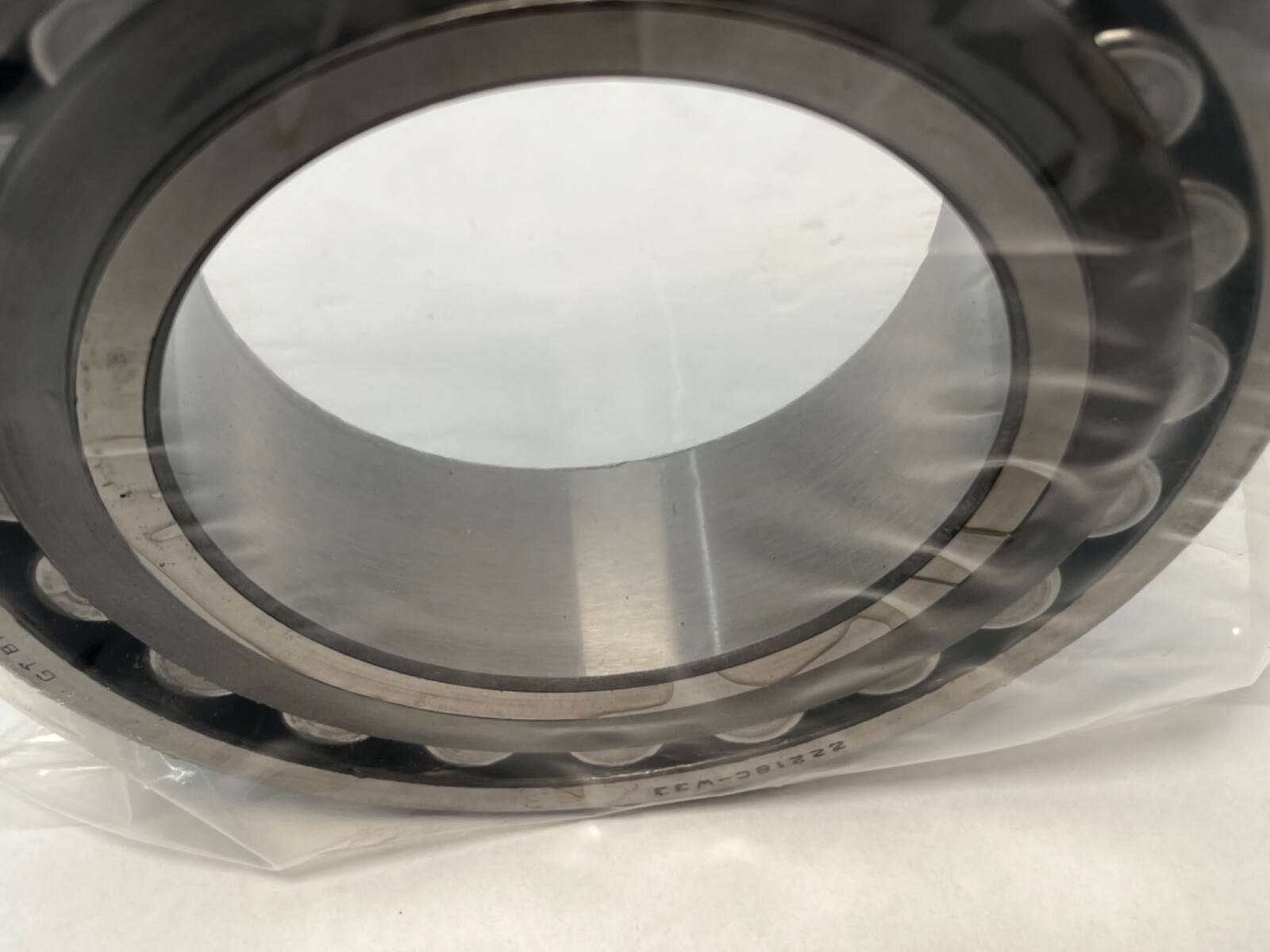 SKF 22218-CK/C3W33 Spherical Roller Bearing 22218-C-K-C3-W33 90x160x40 mm