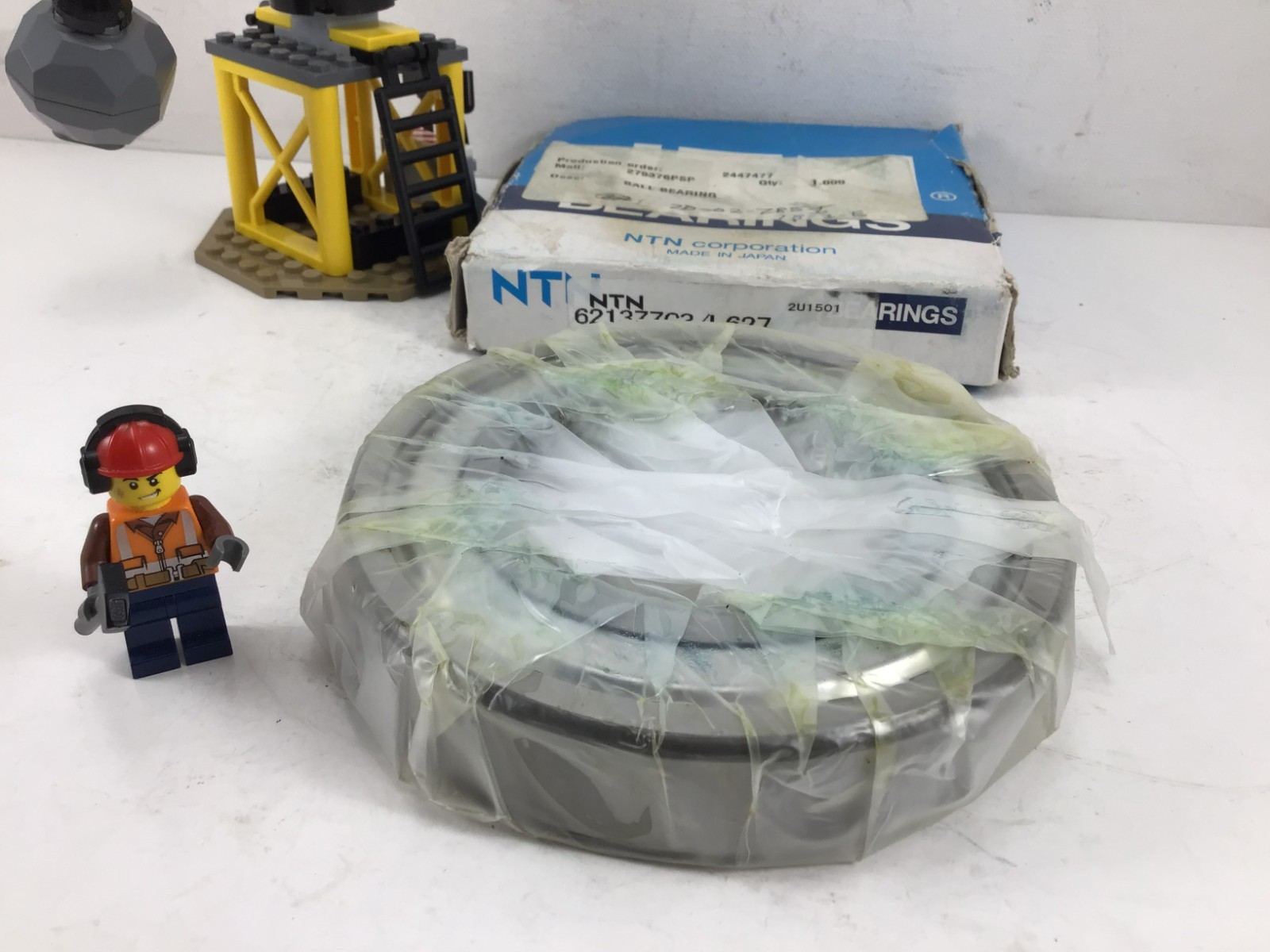 6213ZZC3/L627 – NTN CORPORATION – PRECISION BALL BEARING – **NEW OLD STOCK!!**