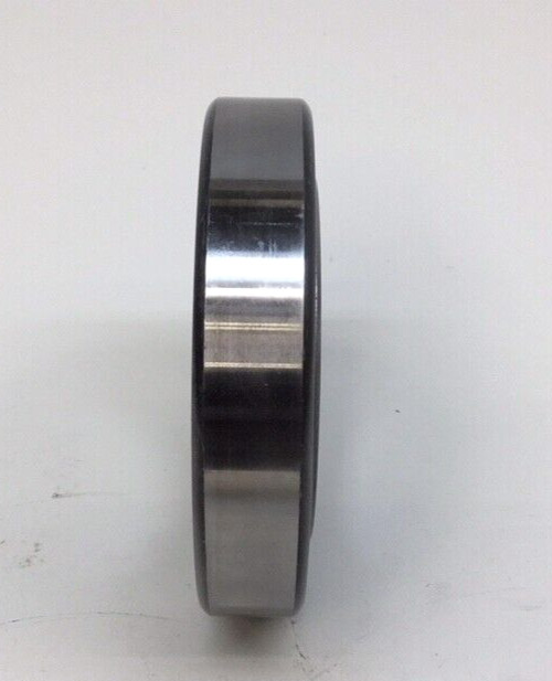 SKF N-214 Cylindrical Roller Bearing 70mm ID X 125mm OD X 24mm W N214
