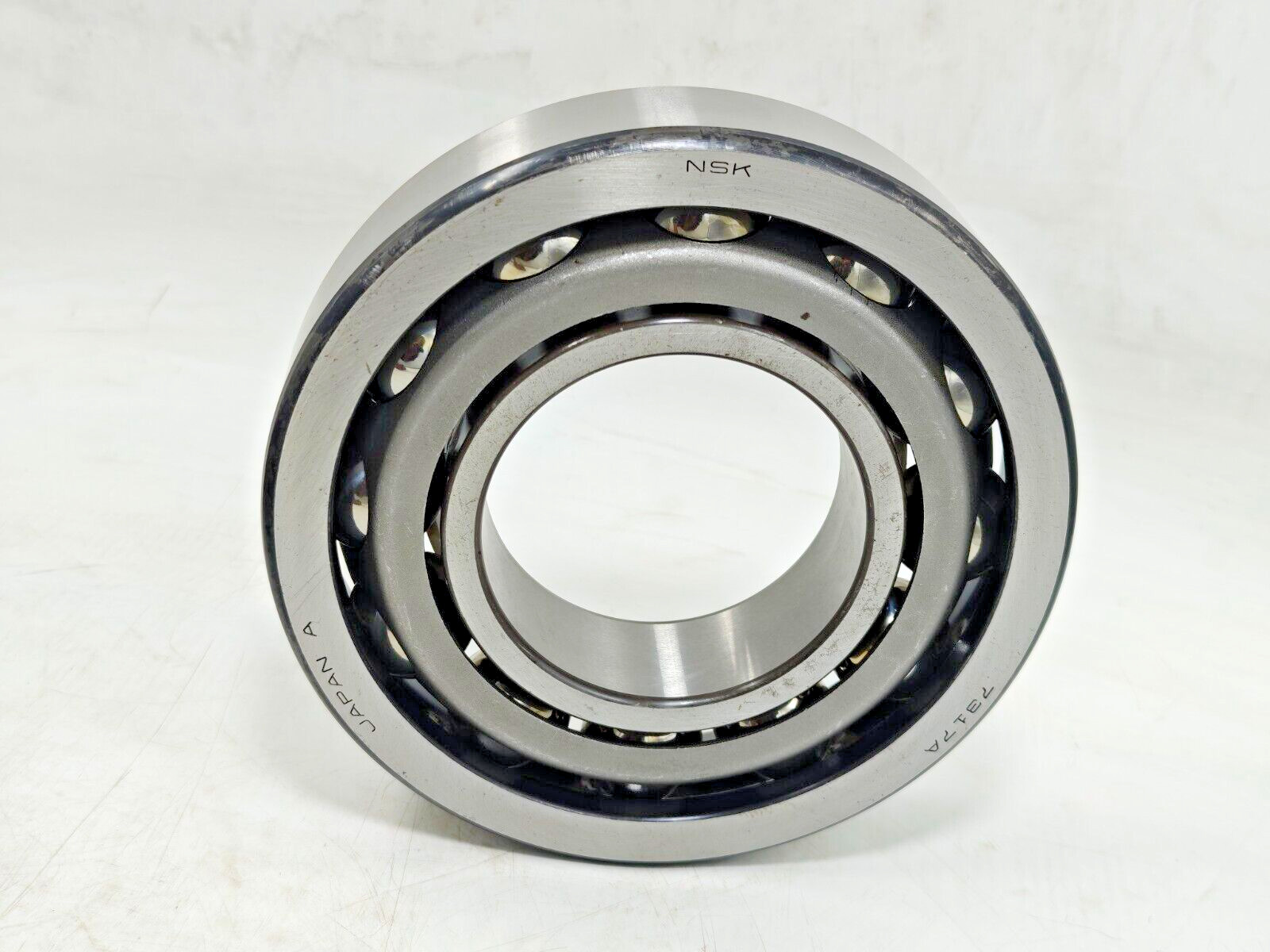 7317 AW NSK Angular Contact Ball Bearing 85x180x41mm Steel Cage 7317 A / 7317W