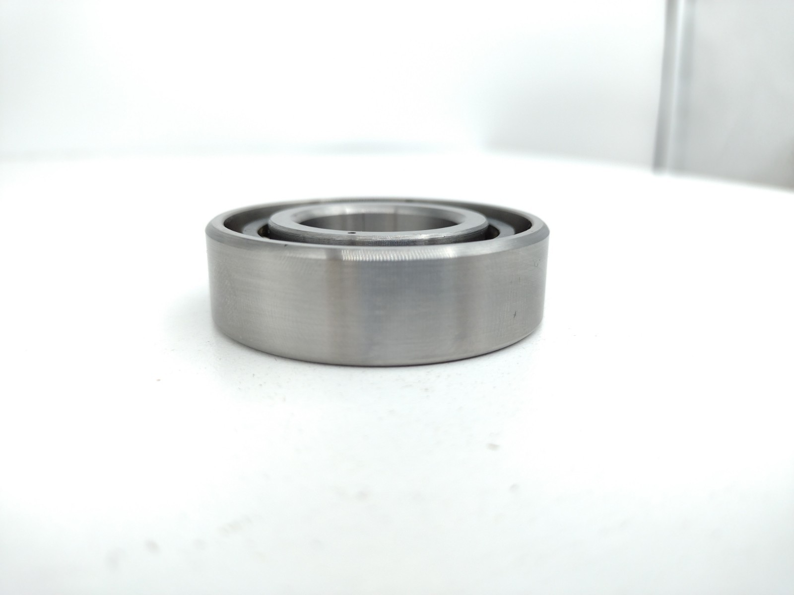 *** Fafnir 2MM205WI Single Row Angular Contact Bearing 0.9843-inch Bore