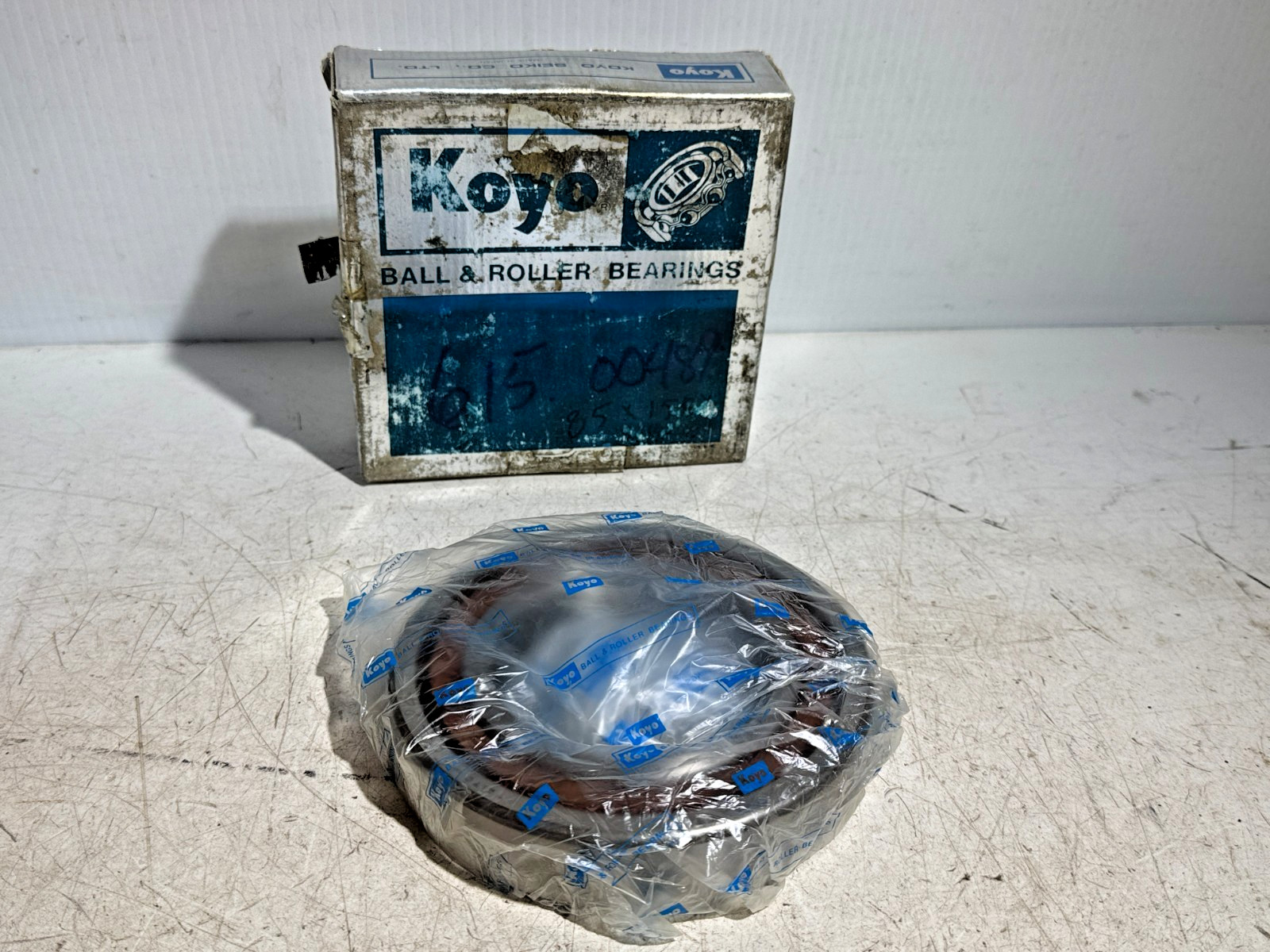 NOS Koyo Bearing 7217C-5GL P4 FT XA-0038U – Made in Japan