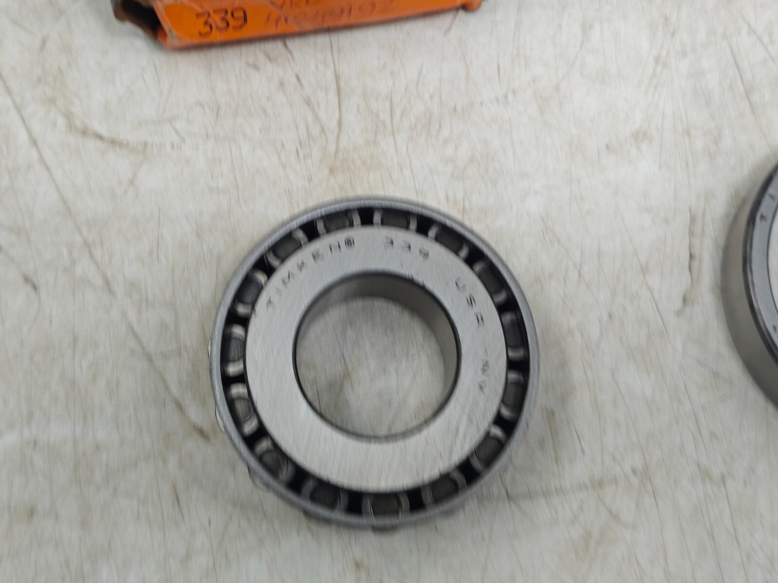 339/332 Timken Tapered Roller Bearing Cone&Cup Timken 339 – 332 USA 1.3780 in ID