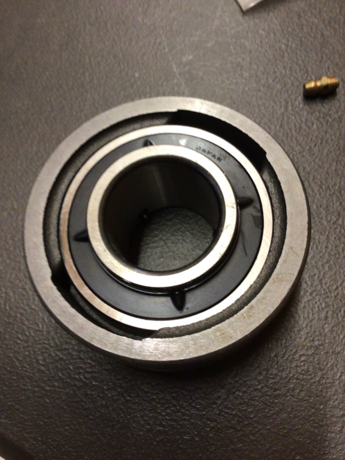 UCC207D1 – NTN – Bearing Unit – FACTORY NEW
