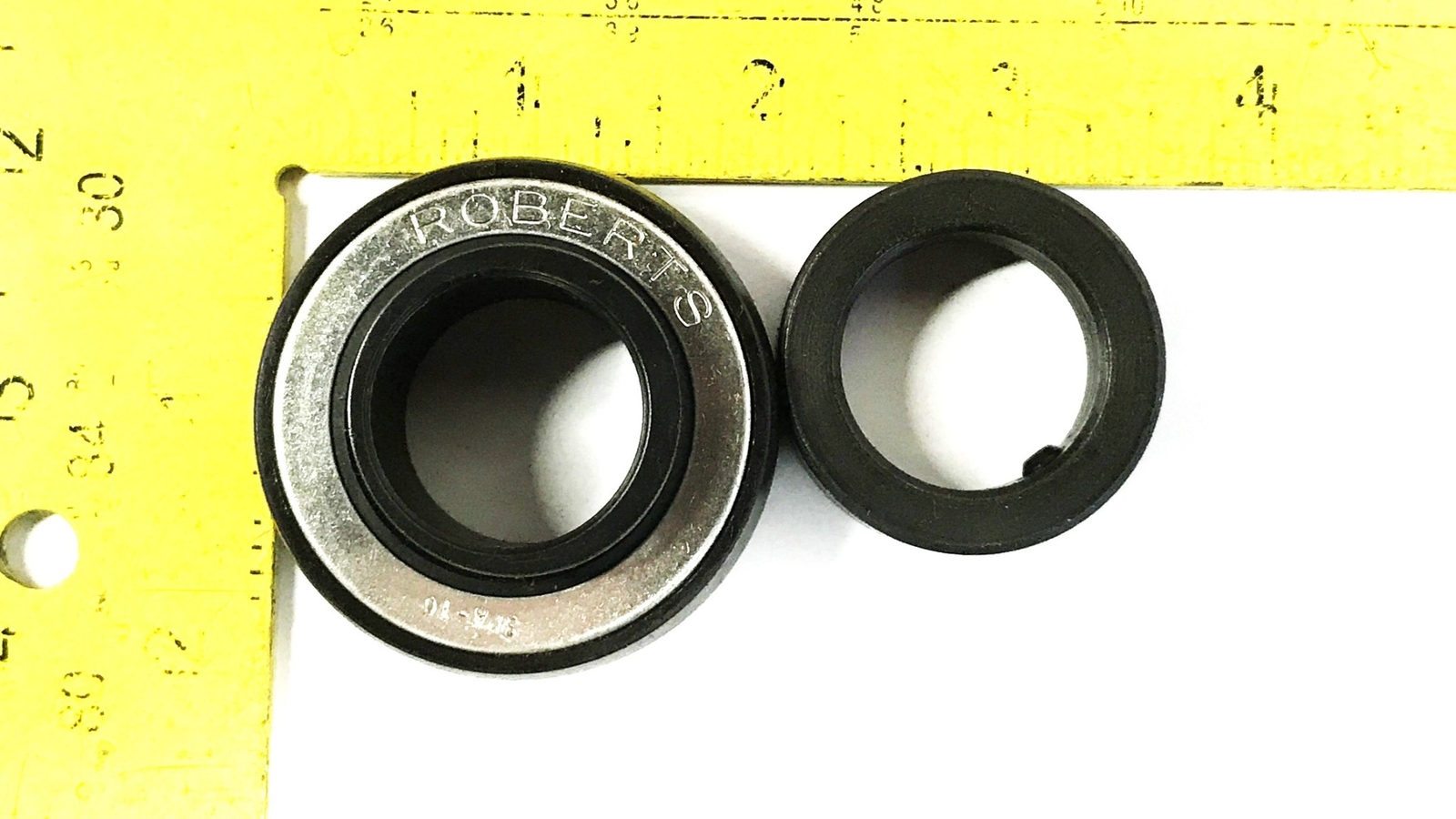 Roberts 2 inch x 5/8 inch Bore Ball Bearing SPA-16 [Lot of 2] NOS