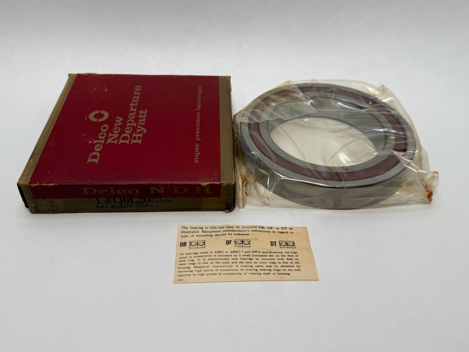 NDH Q0L20DTX7A Angular Contact Bearing 7020C Q-0L20-DT-X7A 100x150x24 mm