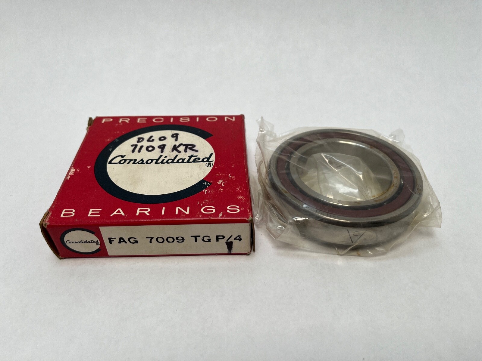FAG 7009TGP4 Bearing 45x75x16 mm 7009-TG-P4 B-7009-C-T-P4-UL Germany