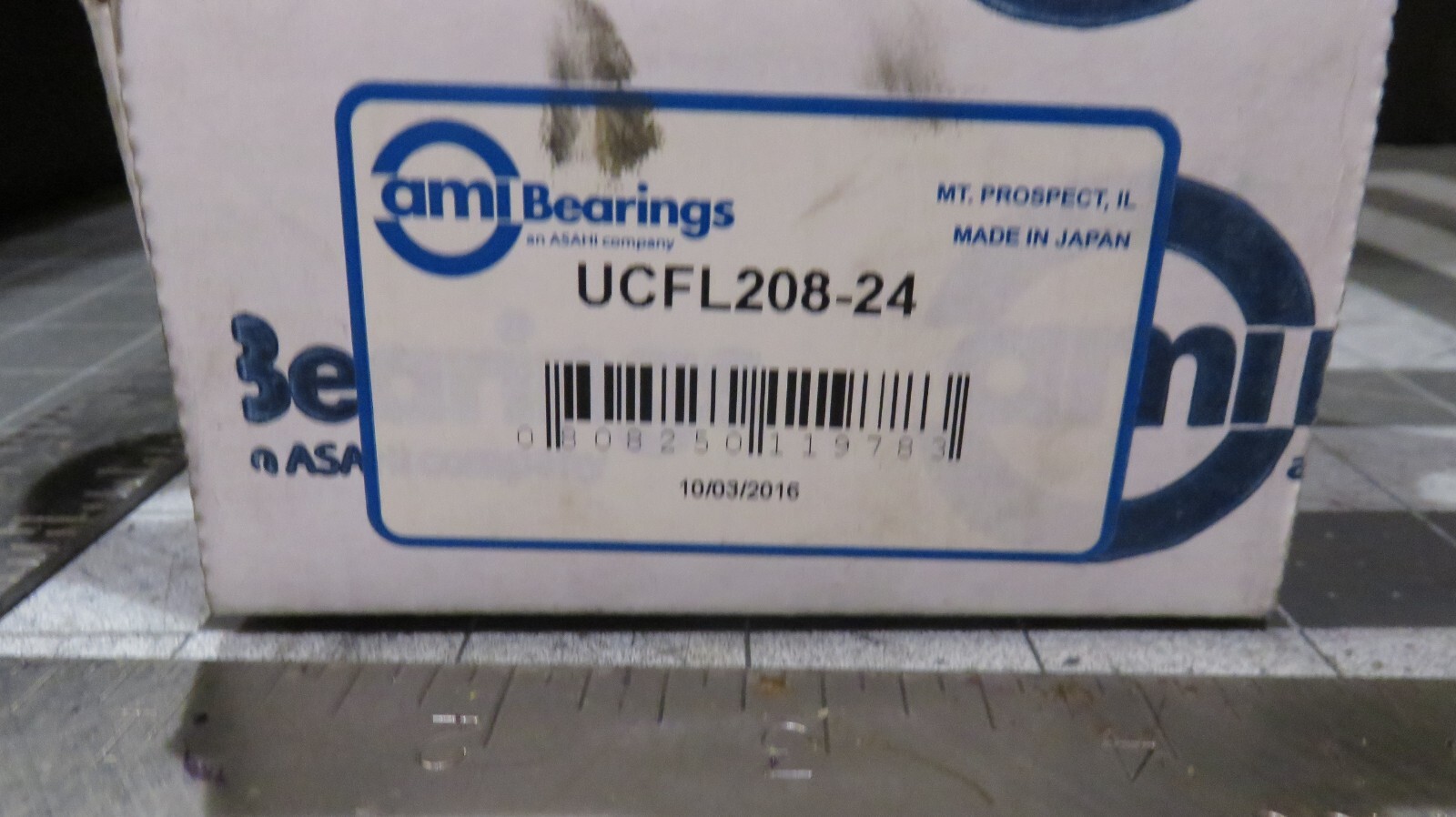 AMI UCFL208-24 2 Bolt Flange-Mount Ball Bearing Unit 1-1/2″ Bore