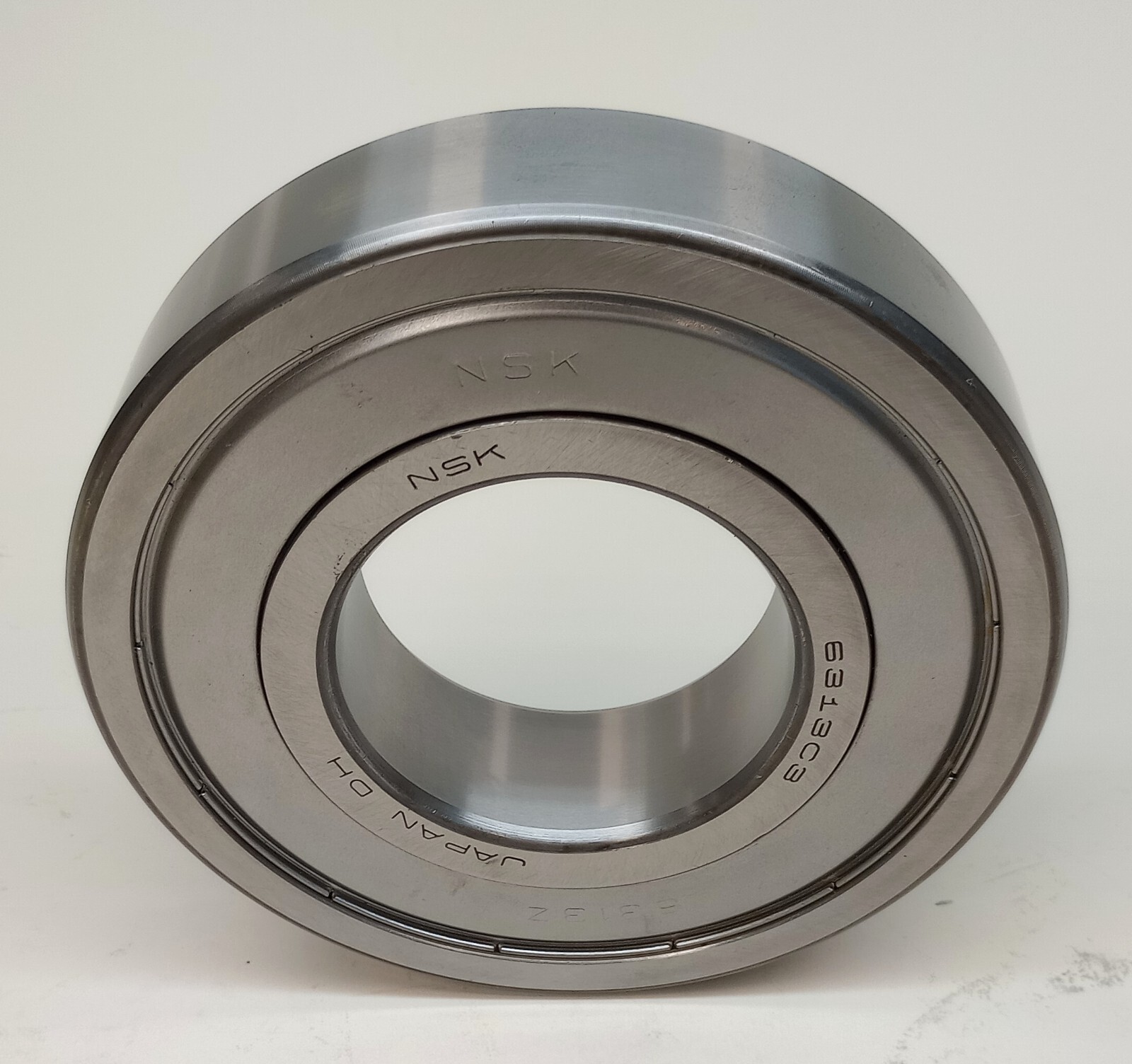 NSK 6313-Z-C3 Ball Bearing Deep Groove 65mm ID X 140mm OD X 33mm W