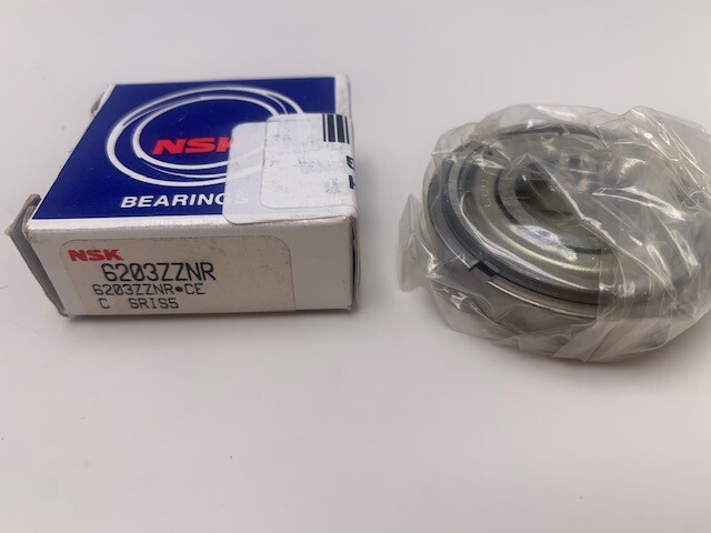 NSK 6203ZZNR Bearing new