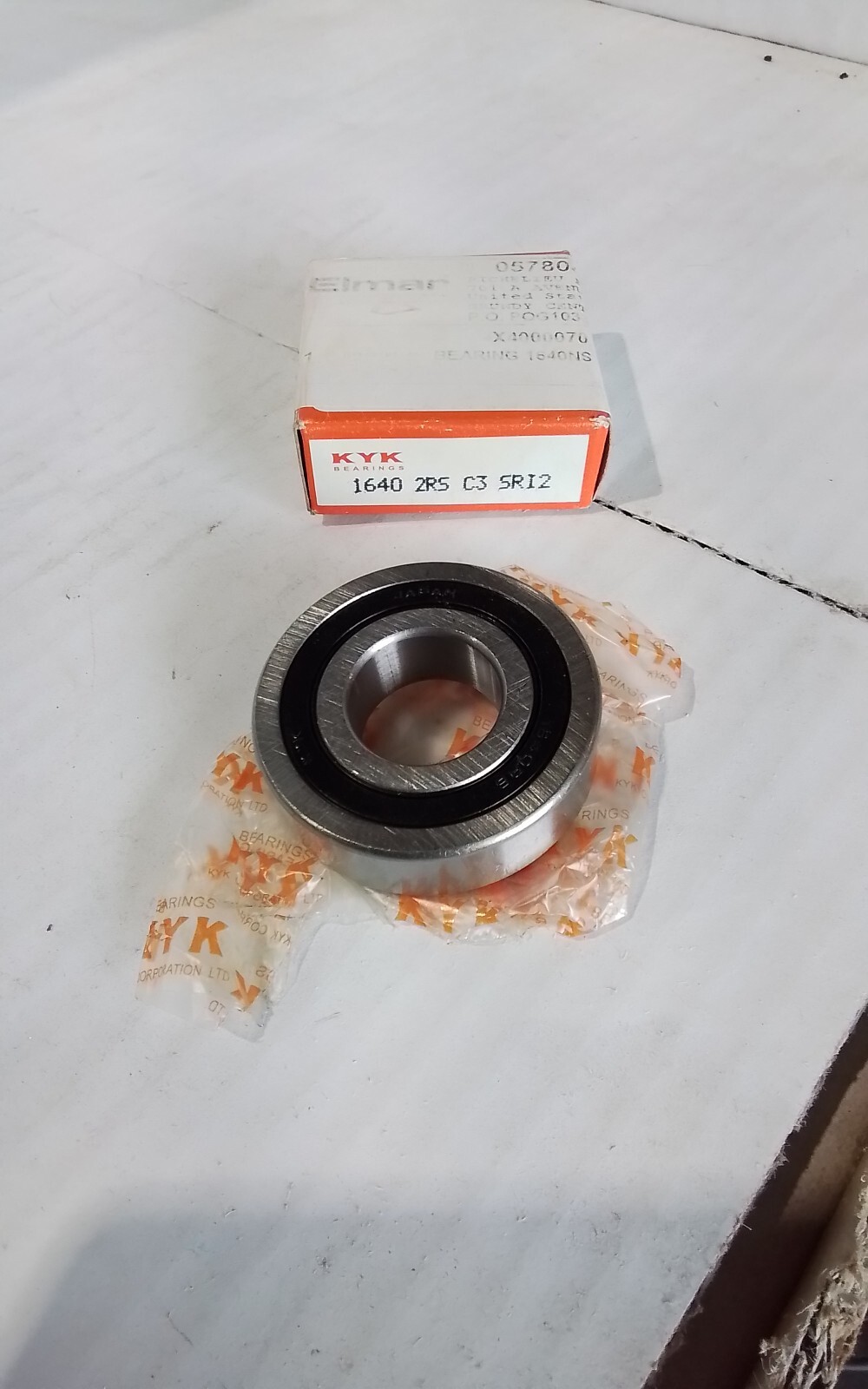 1640-2RS KYK New Single Row Ball Bearing (SP211)
