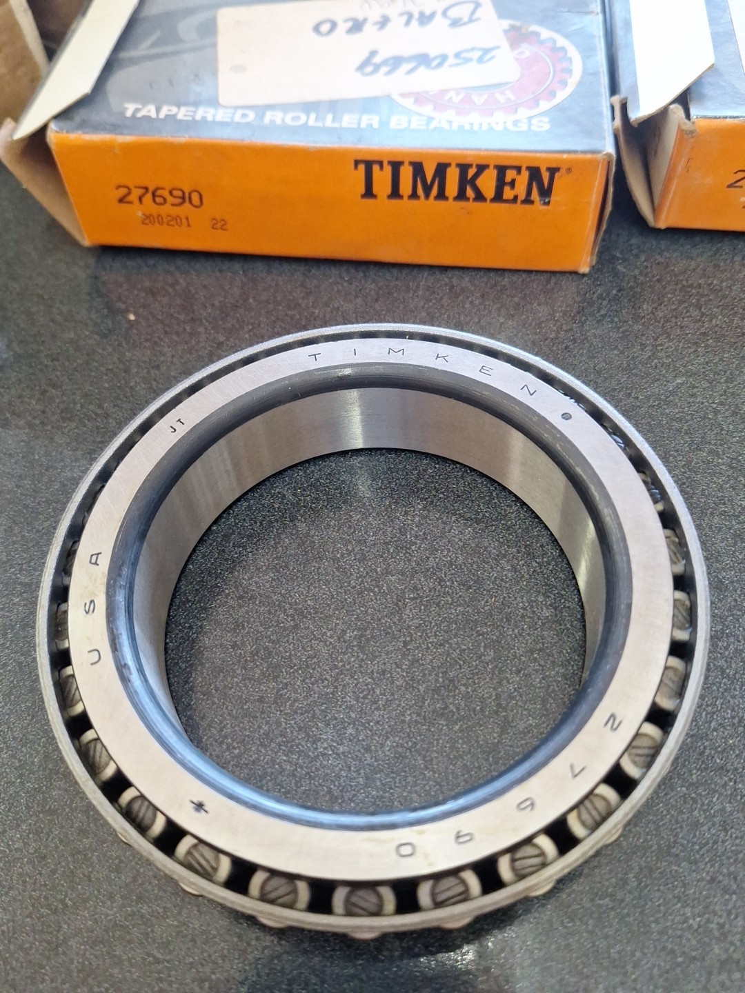 Timken 27690 Tapered Roller Bearing Cone 3.2813 inch Bore
