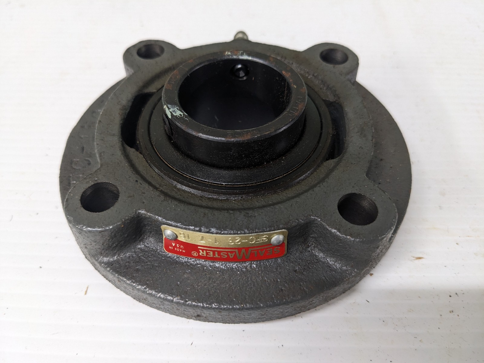 SealMaster SFC23 1-7/16″ 4 bolt piloted flange block, made in USA. *