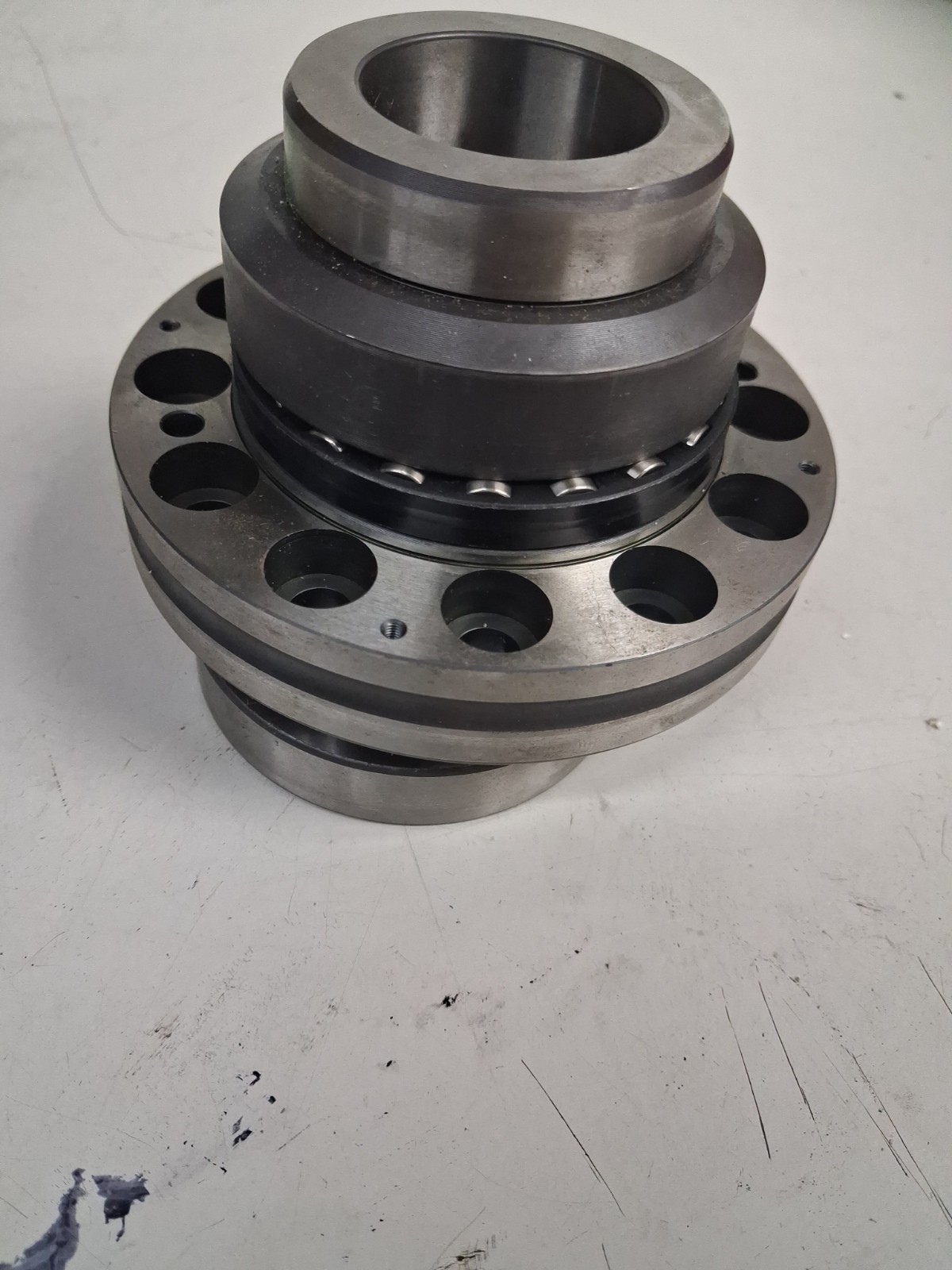 INA ZARF40115-L-TV-A Needle Roller/Axial Cylindrical Roller Bearing FNIP