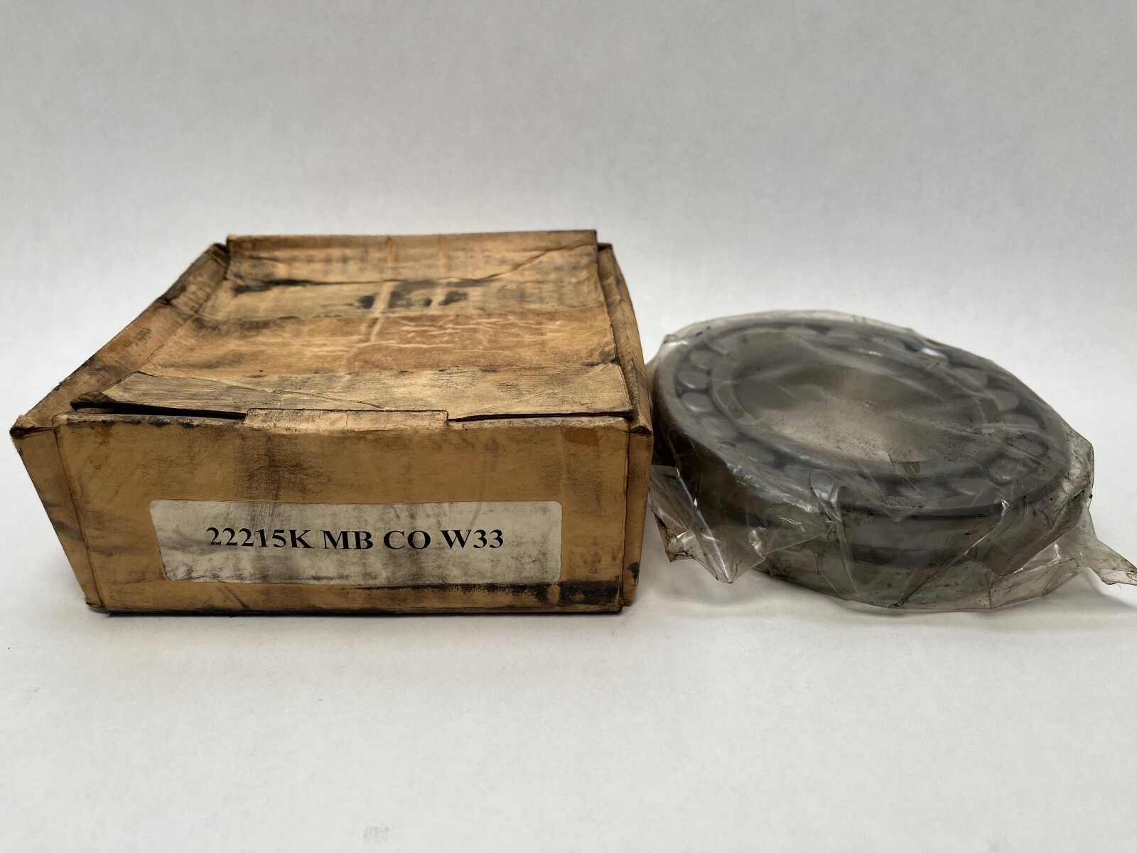 OCM 22215KMBW33 Spherical Bearing 75x130x31 mm 22215-K-MB-CO-W33
