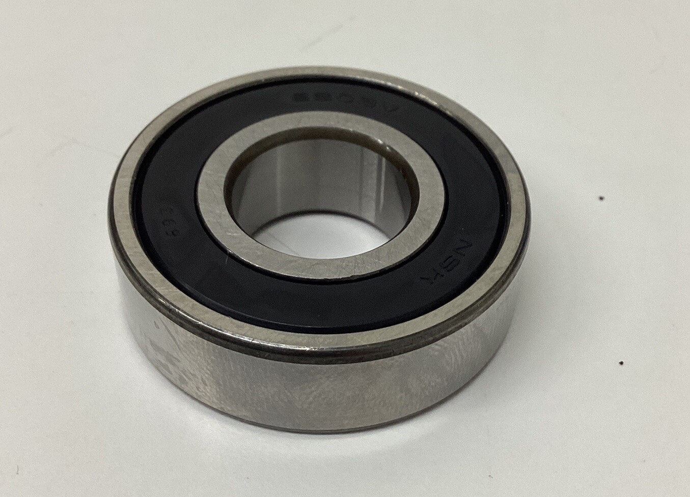 NSK 6203VVC3 Sealed Deep Grove Ball Bearing 17 x 40 x 12mm