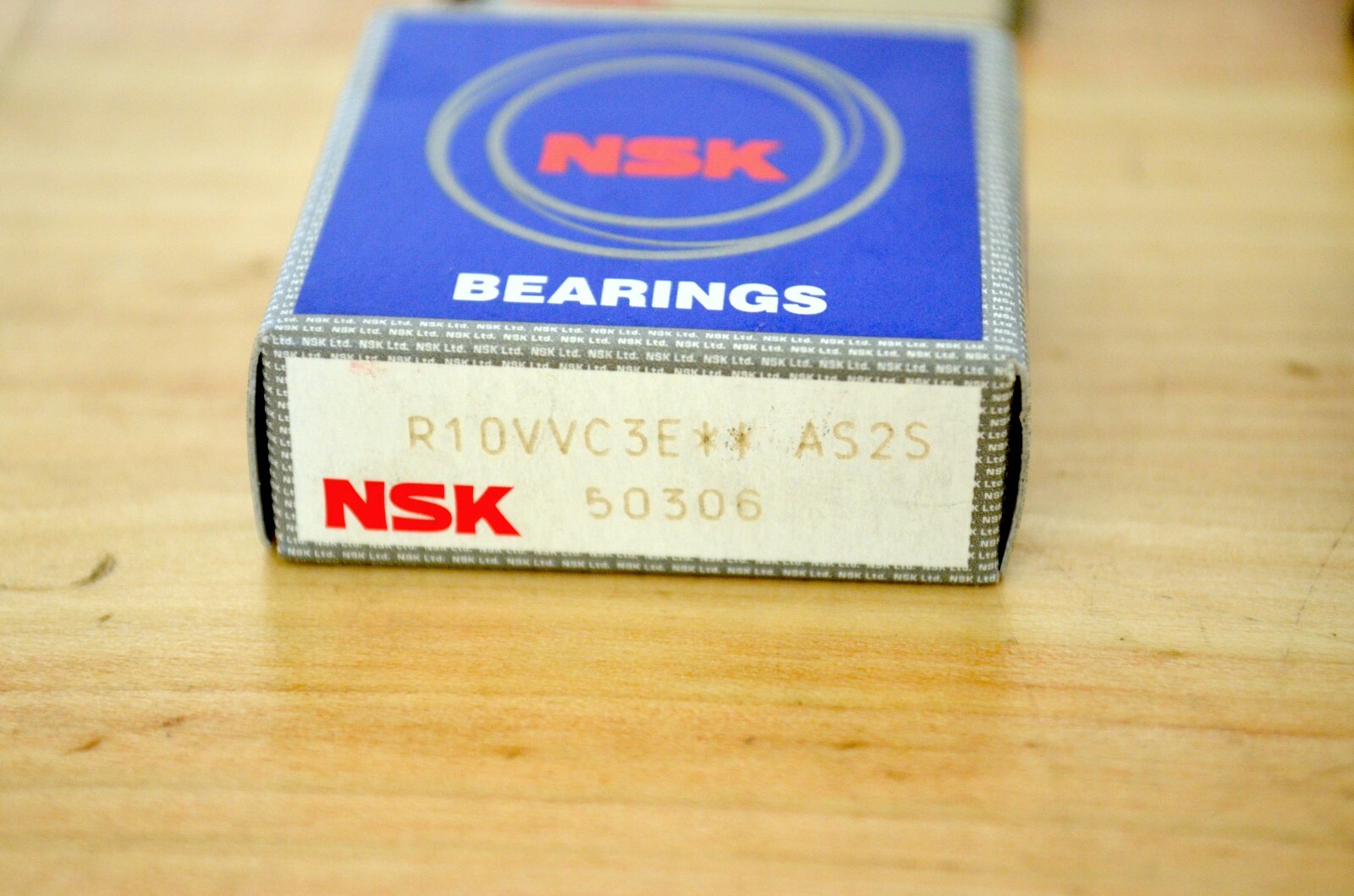 New NSK R10VVC3 Single Row Ball Bearing 5/8″ ID x 1-3/8″ OD x 11/32″ width x1ea