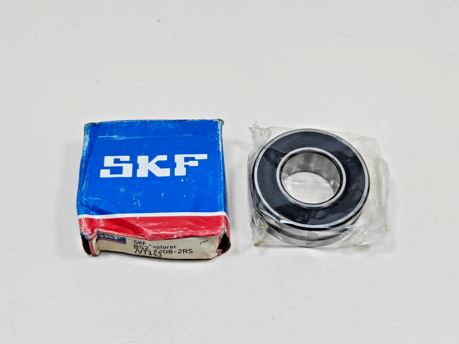 BS2-2208-2RS/VT143 SKF Spherical Roller Bearing SKF BS2 2208 2RS VT143 40x80x28