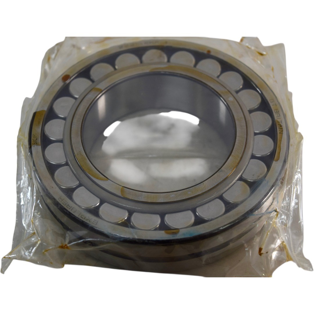 NEW SKF Explorer 22215 EK/C3 Spherical Roller Bearing 75 mm Bore