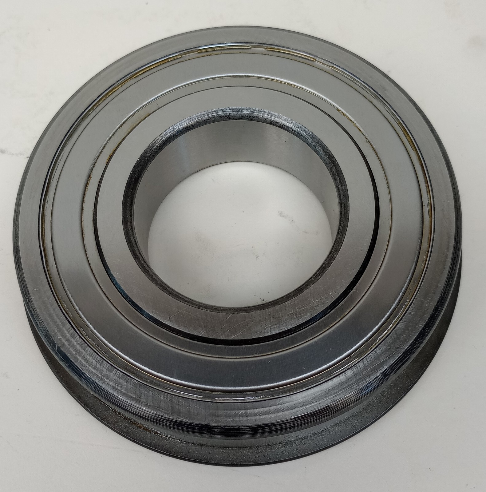SKF 6311 ZNR Ball Bearing Deep Groove 55mm ID X 120mm OD X 29mm W 6311-ZNR