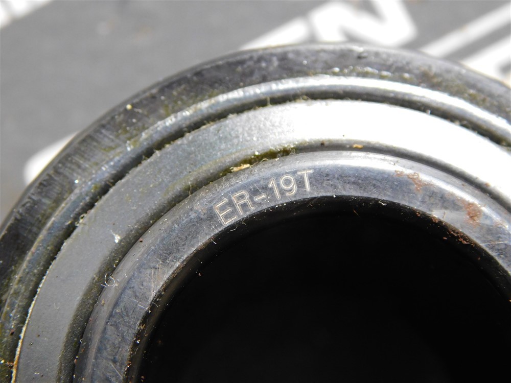 NEW Sealmaster ER-19T Ball Insert Bearing 1-3/16in Bore 30mm Bore 62mm OD 40mm W