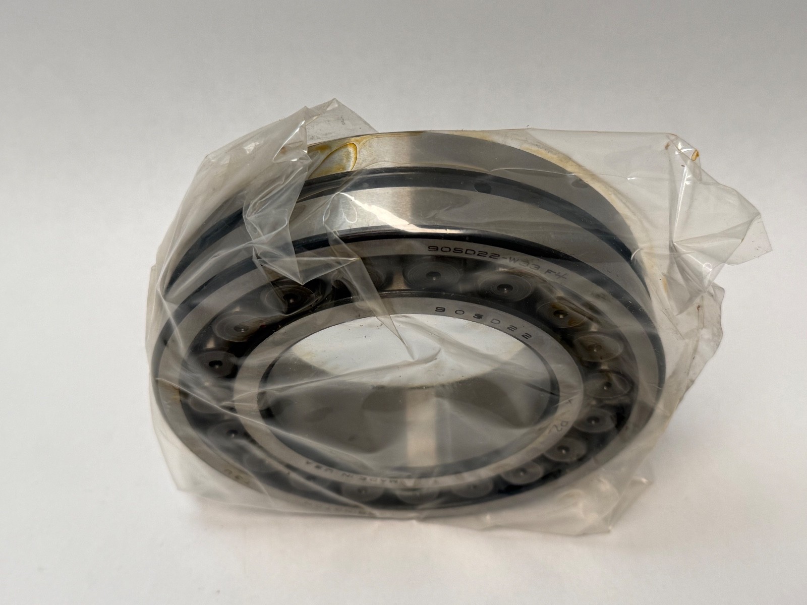 Torrington 22218KW33C4 Spherical Bearing 22218-K-W33-F4/C4 90SD22-F4 90x160x40mm