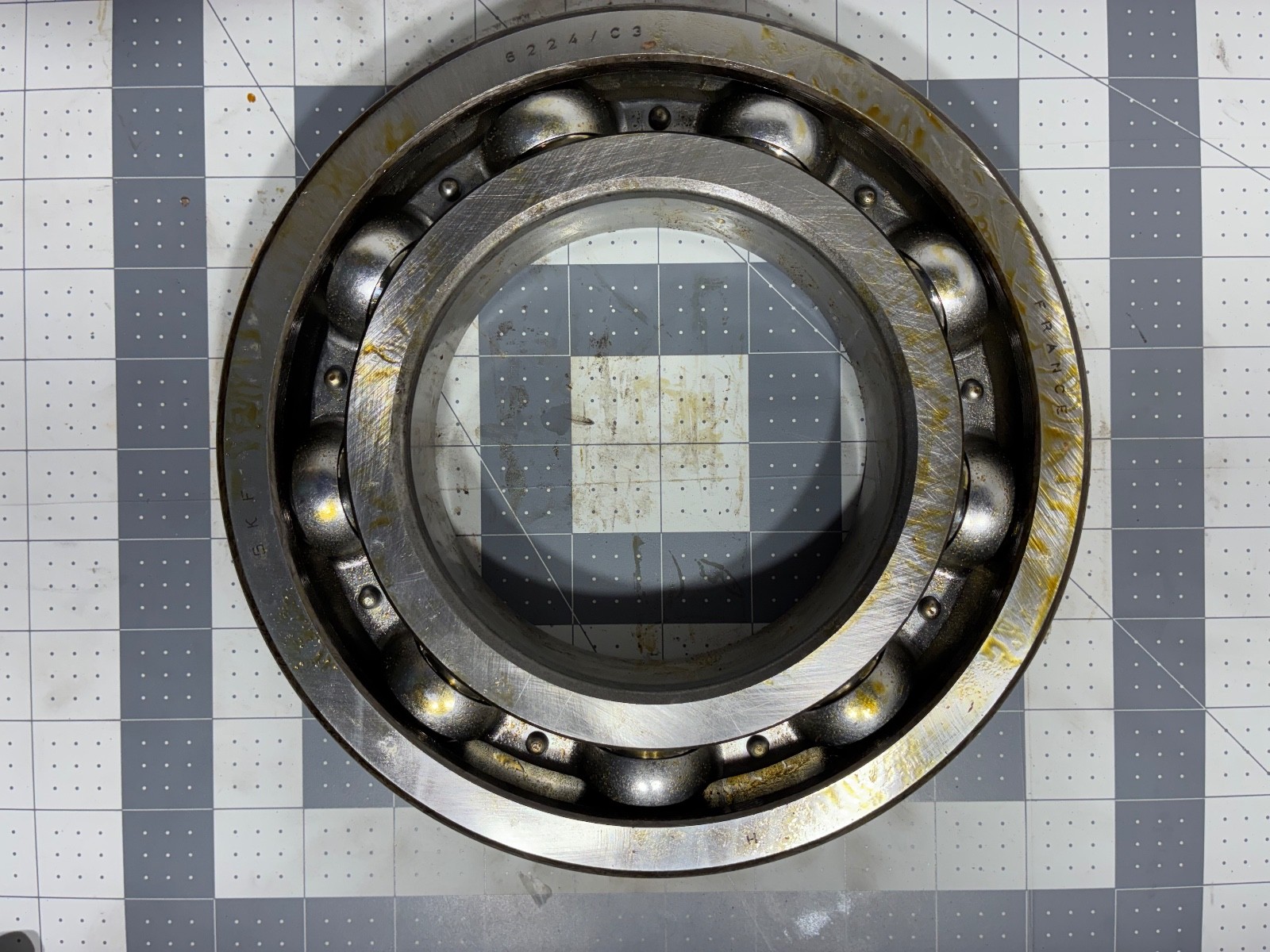 SKF 6222 – Single Row Deep Groove Ball Bearing – Made in USA – New Open Box