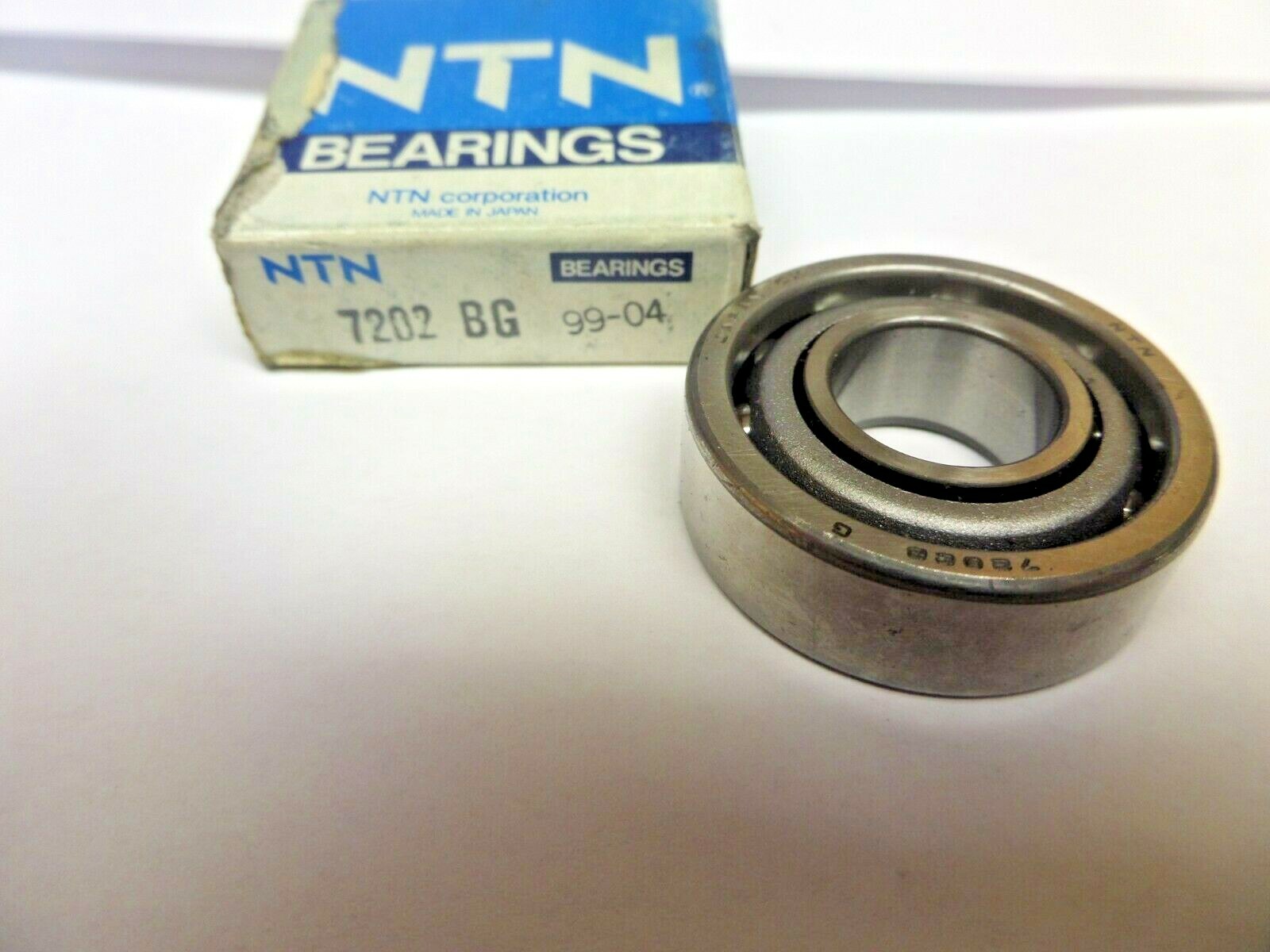 NTN Angular Contact Bearing 7202 BG 7202BG 15X35X11MM New
