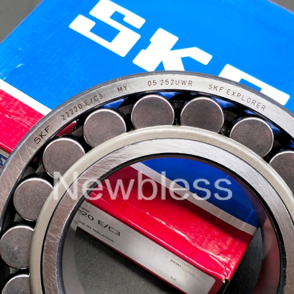 NEW 22220E C3 Spherical Roller Bearing FOR SKF 22220E/C3 22220EC3 Open