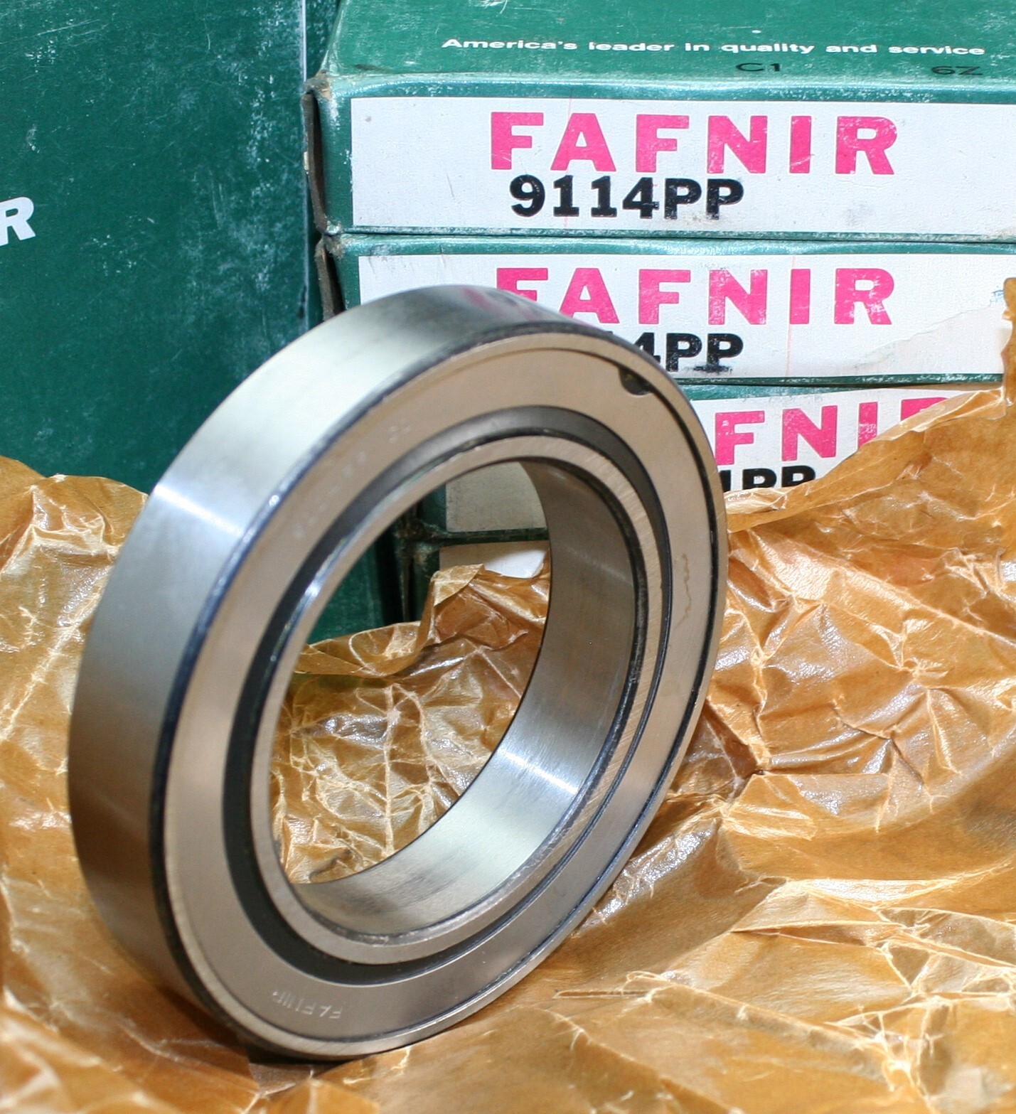 One (1) Fafnir 9114PP Deep Groove Bearing 70 MM ID USA NEW