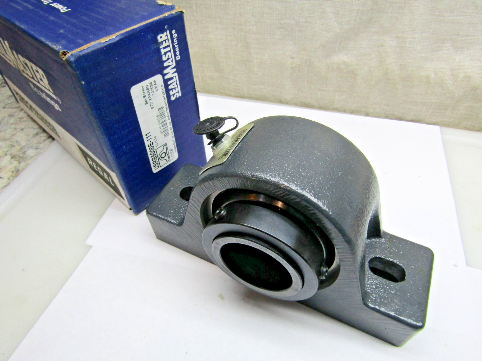Sealmaster USRB5000E-111 1-11/16″ Roller Bearing Pillow Block Bearing