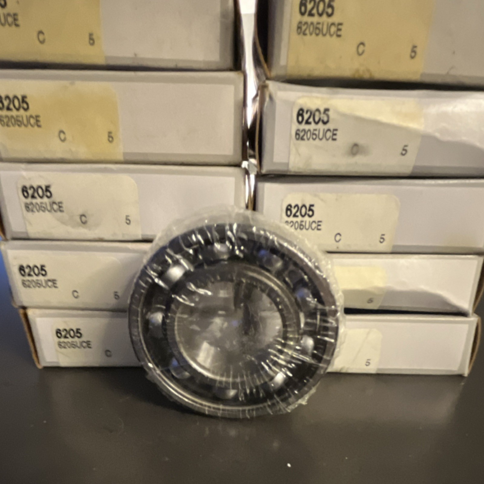 NSK 6205 6205UCE Steel Ball Bearing 25mm Bore 52mm Outside Diameter 15mm