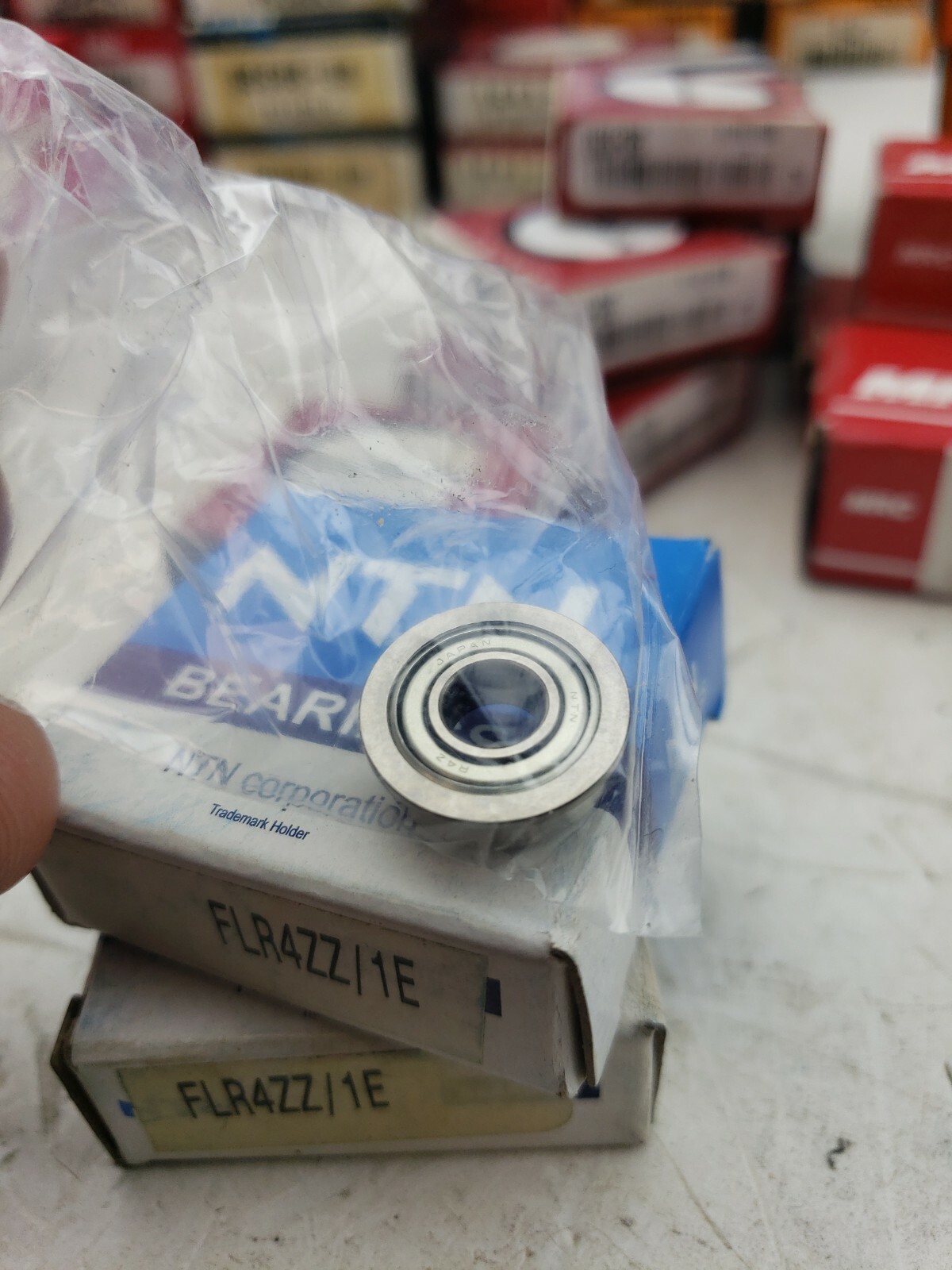 2pc, FLR4ZZ NTN New Single Row Ball Bearing (4B2)