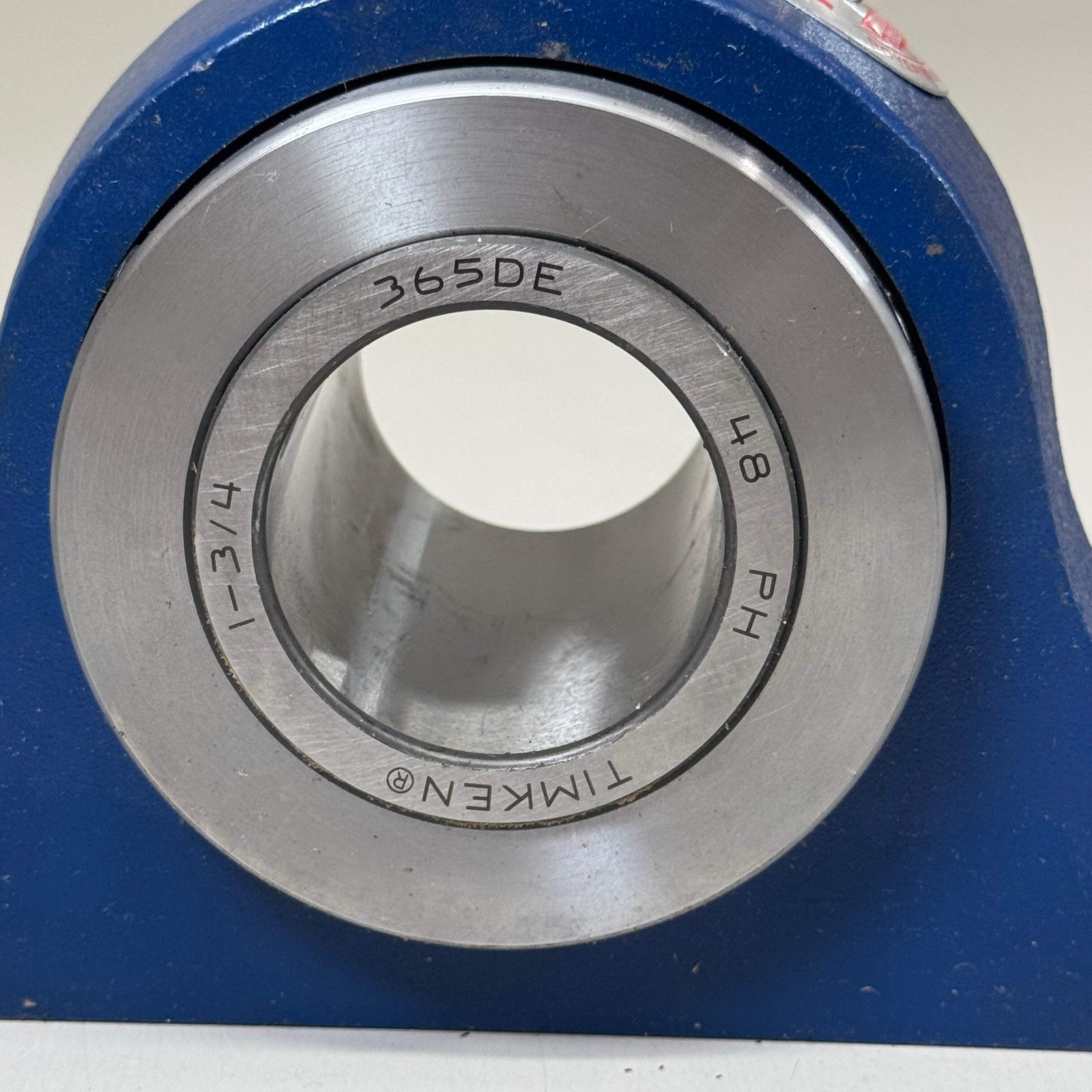 ROYERSFORD TYPE E 2-Bolt Pillow Block Bearing 1-3/4″ Dual Locking 20-02-0112
