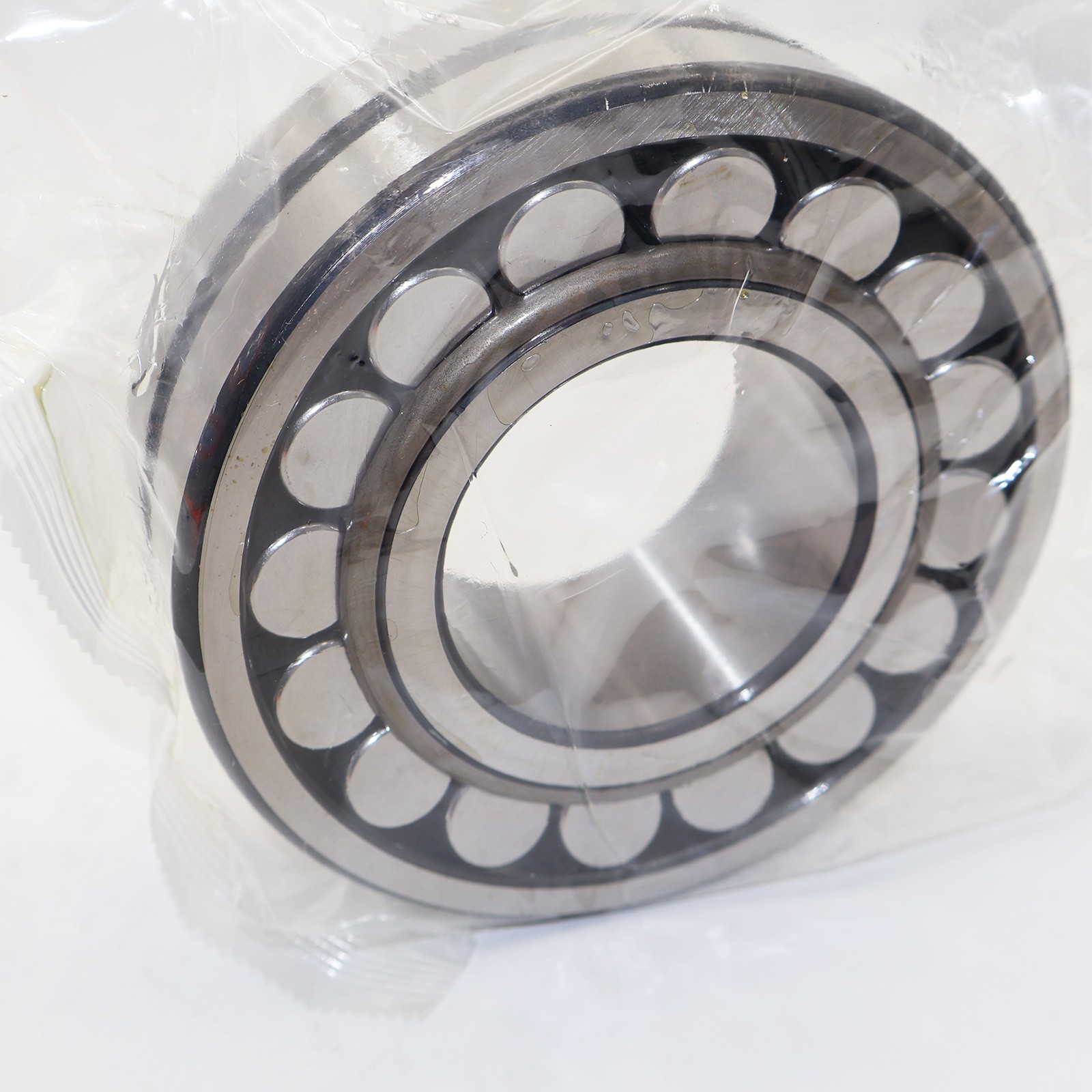 1PCS Spherical Roller Bearings for SKF 22314 E/C3 70x150x51mm New