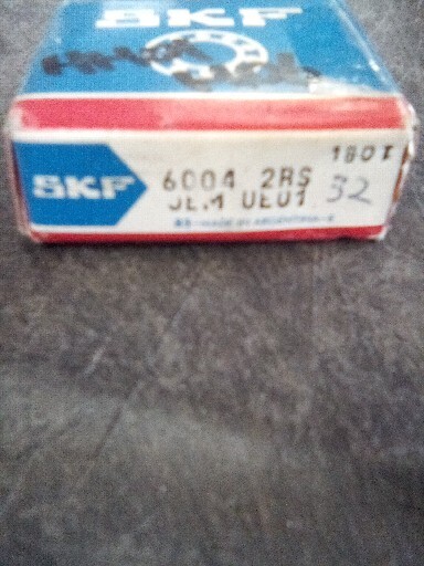 SKF 6004-2RS1/C3HT Single Row Ball Bearing New – Old Stock
