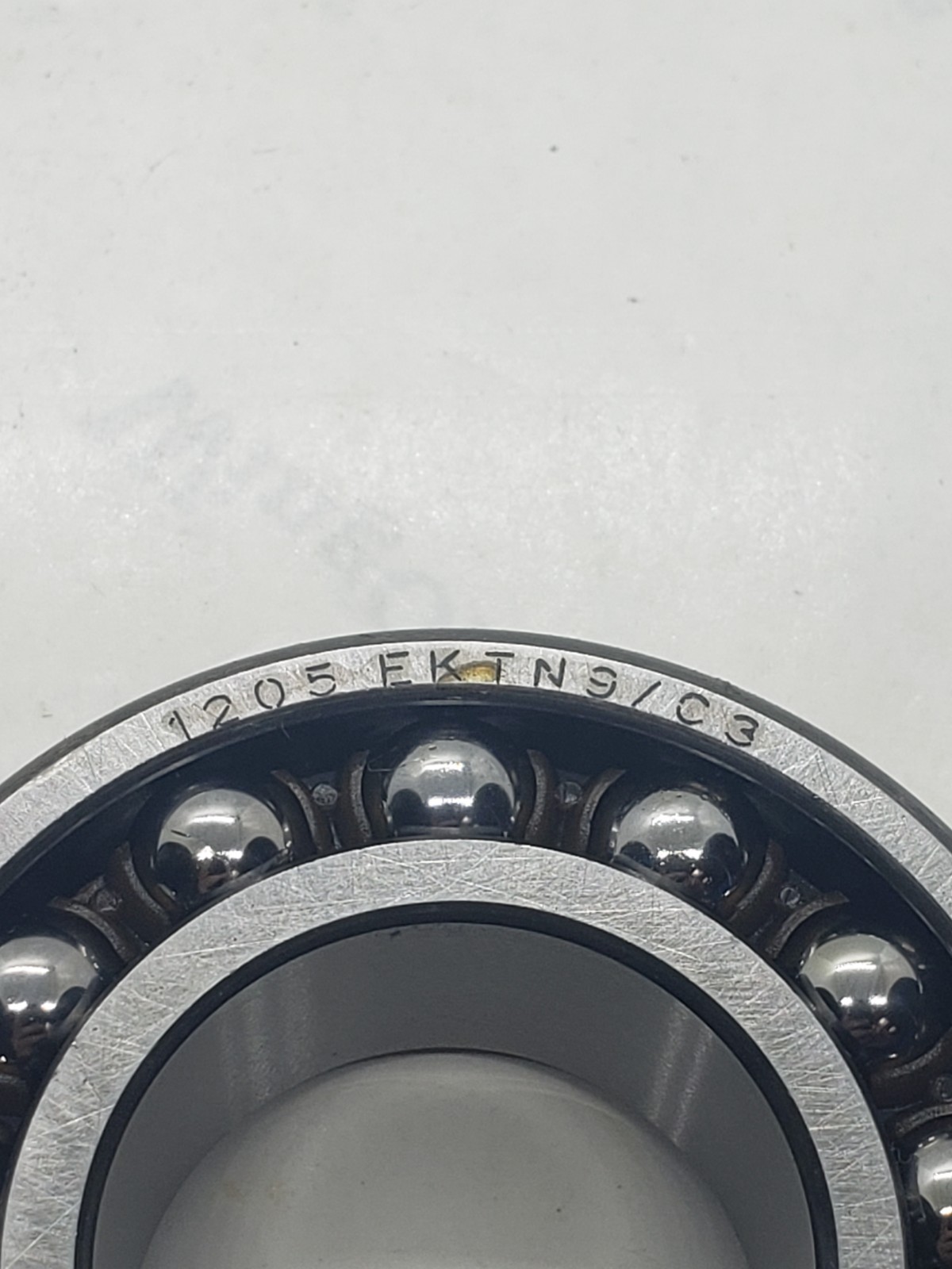SKF 1205 EKTN9/C3 SELF ALIGNING BALL BEARING 25x52x15mm, NIB