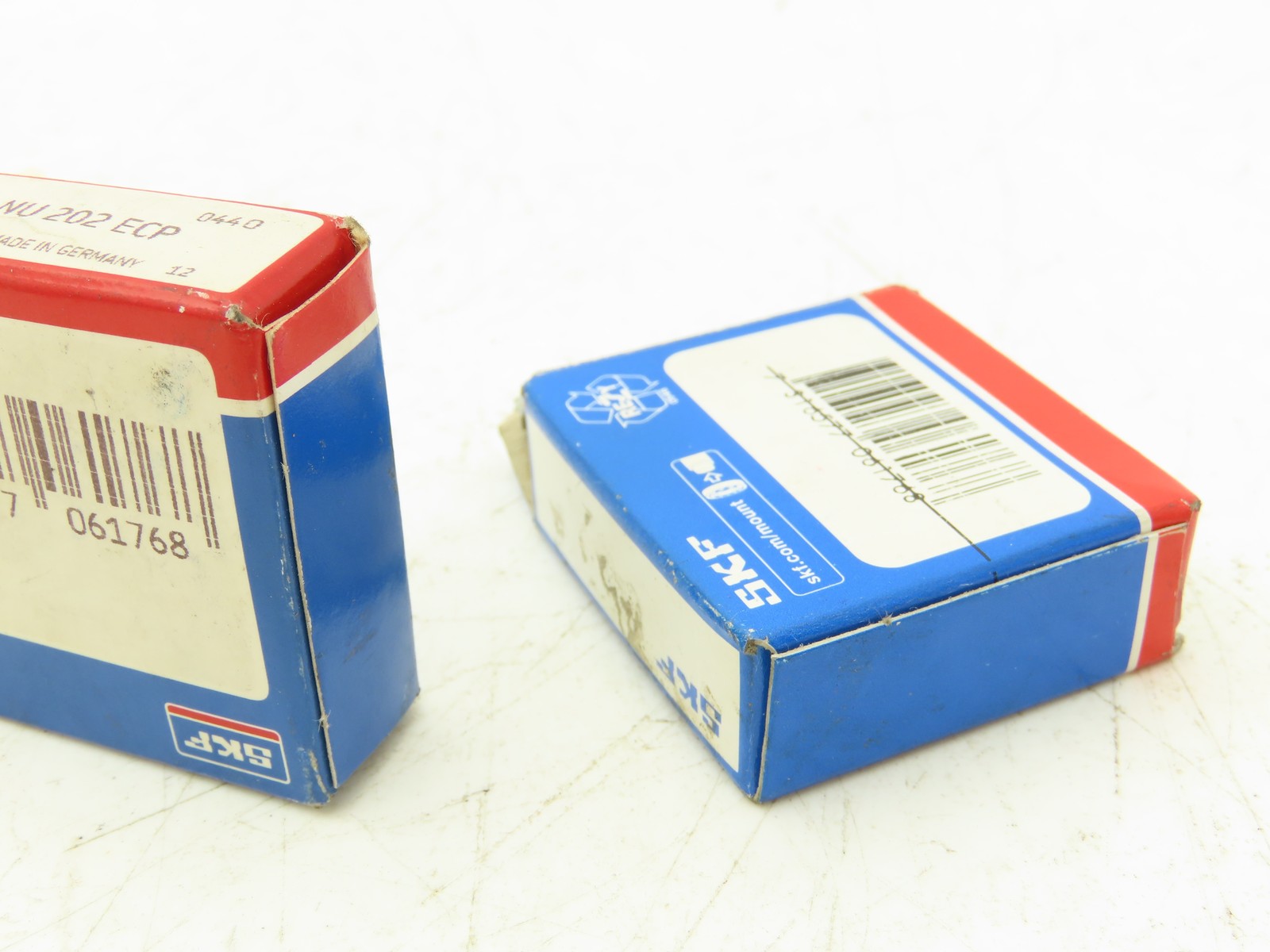 SKF NU 202 ECP Cylindrical Roller Bearing 15mm ID 35mm OD 11mm W Lot of 2