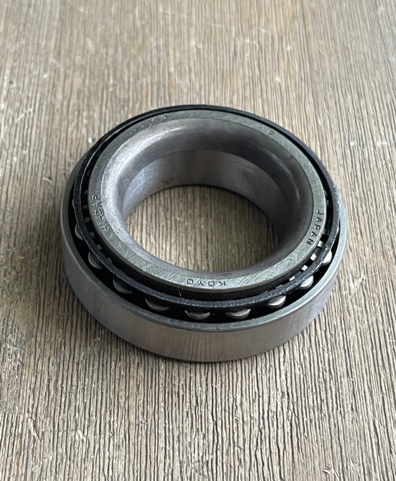 KOYO L45449 & L45410 TAPERED BEARING CUP AND CONE SET NEW