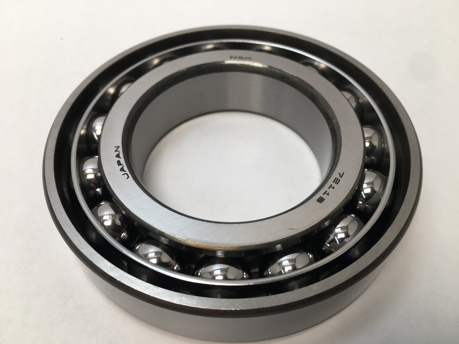 NSK 7211BWG Angular Contact Bearing 55x110x21 mm 7211 BWG 7211B Japan