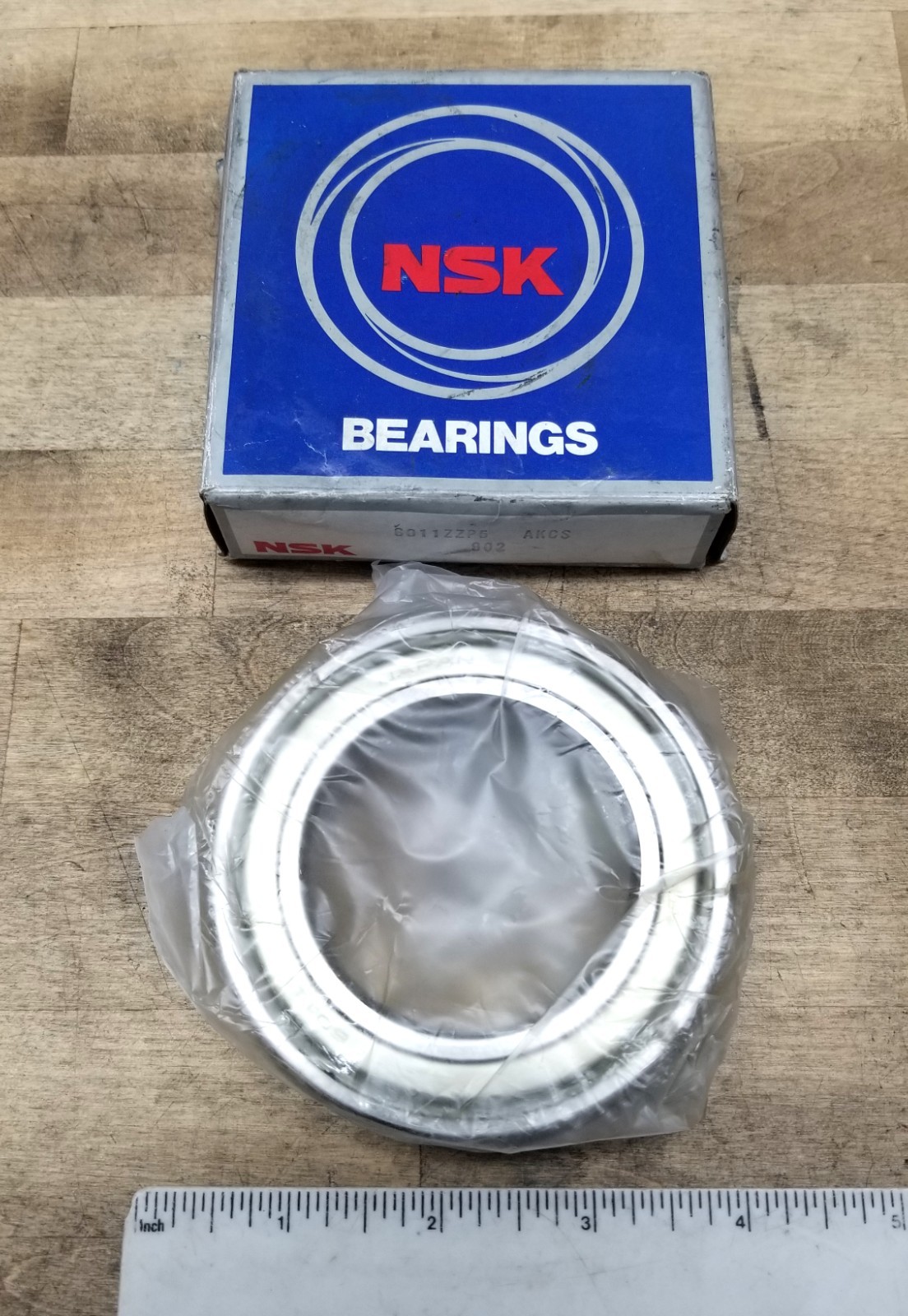 New In Box 6011ZZP5 NSK Deep Groove Precision Ball Bearing 55x90x18mm (NOS)